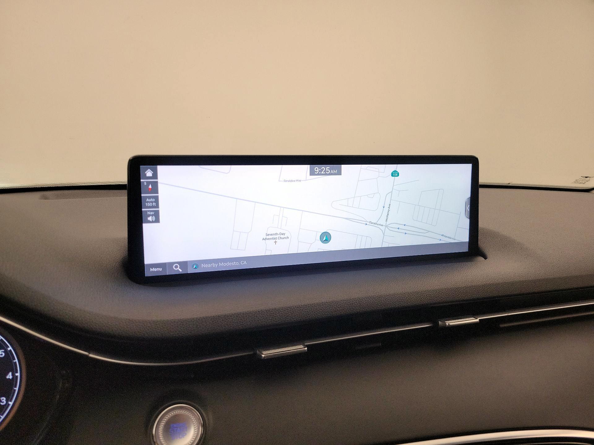 Thumbnail: 2023 Genesis GV70 - 14