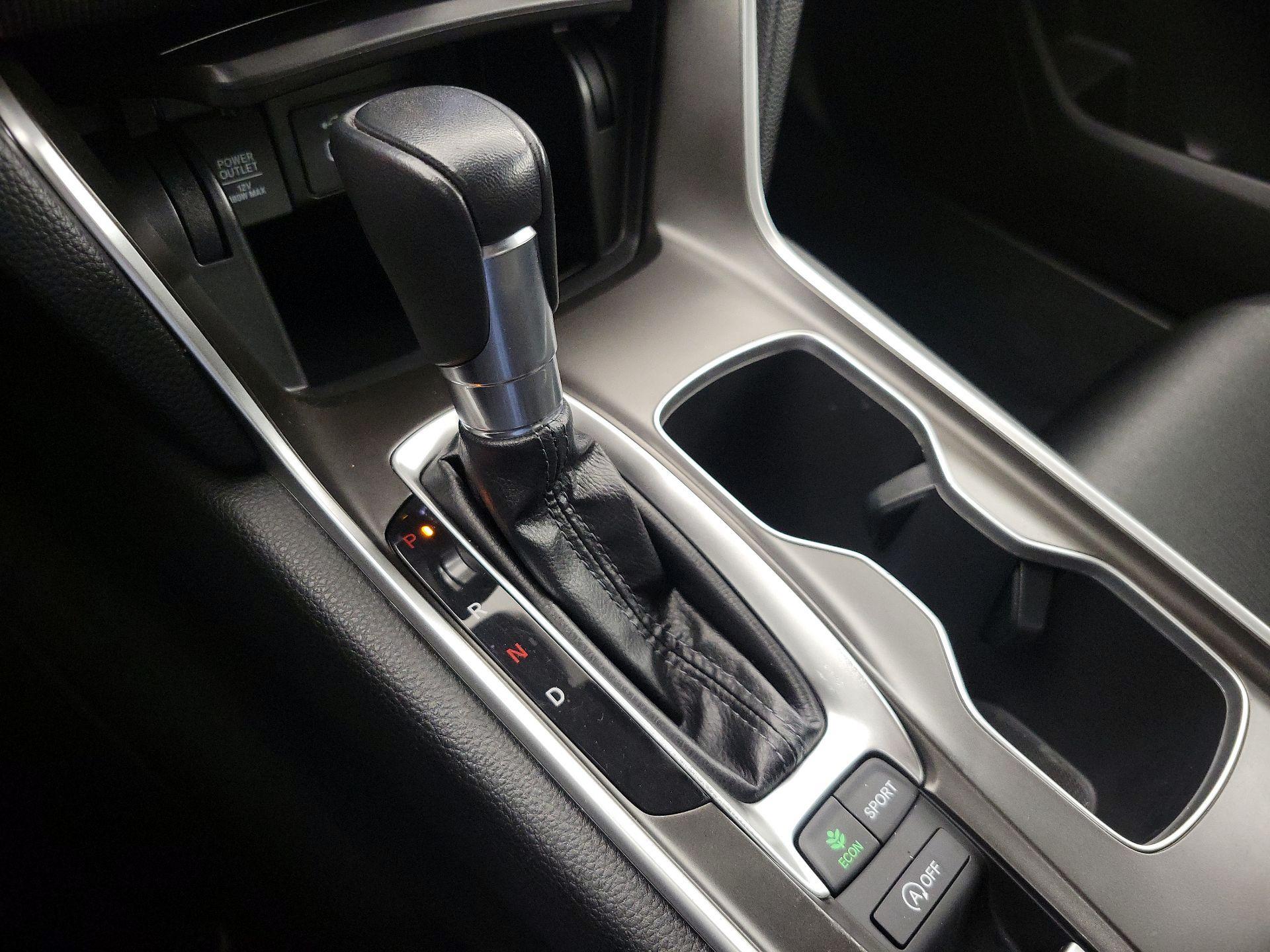 Thumbnail: 2022 Honda Accord - 17
