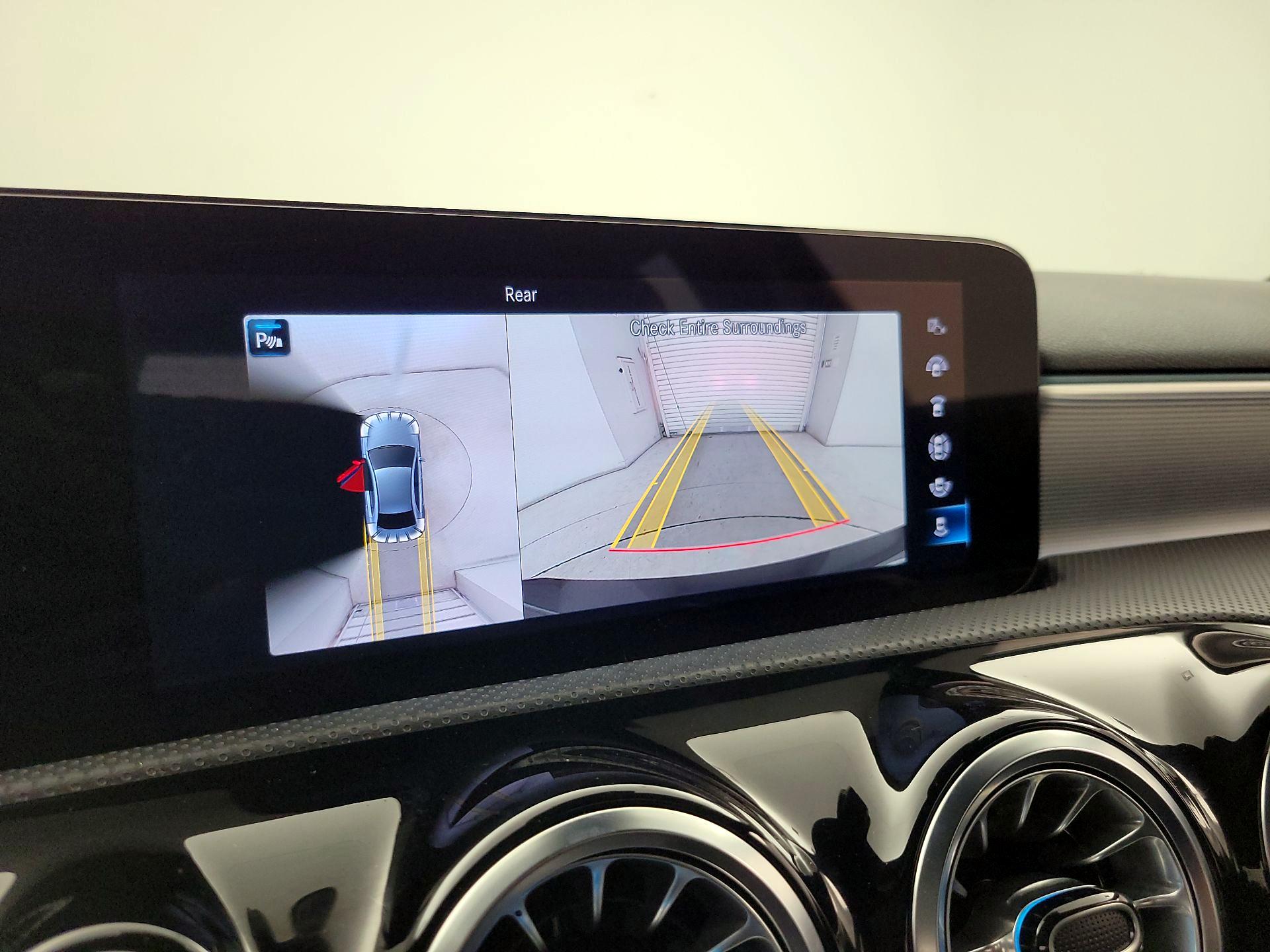 Thumbnail: 2022 Mercedes-Benz A-Class - 15