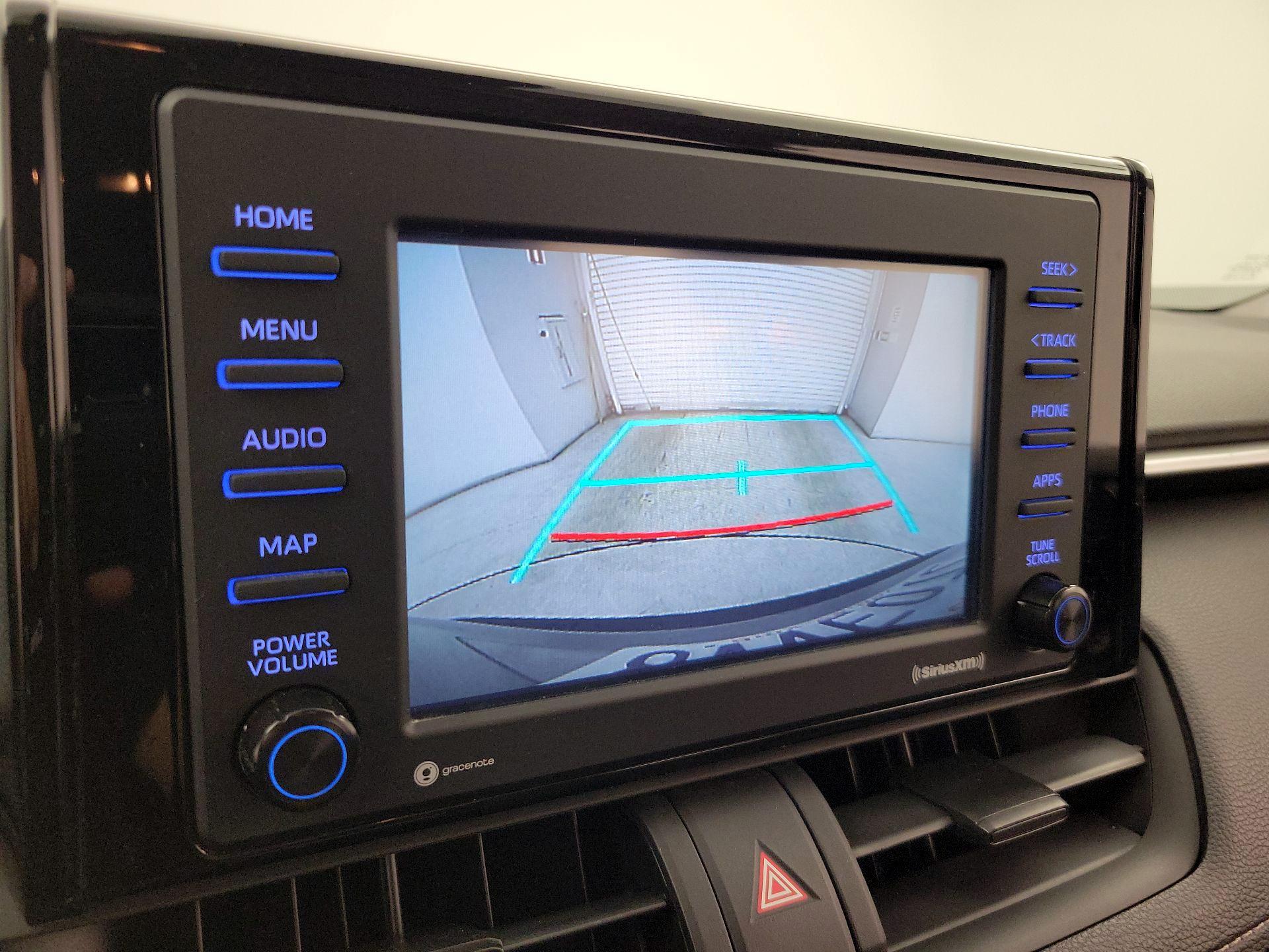 Thumbnail: 2021 Toyota RAV4 - 14