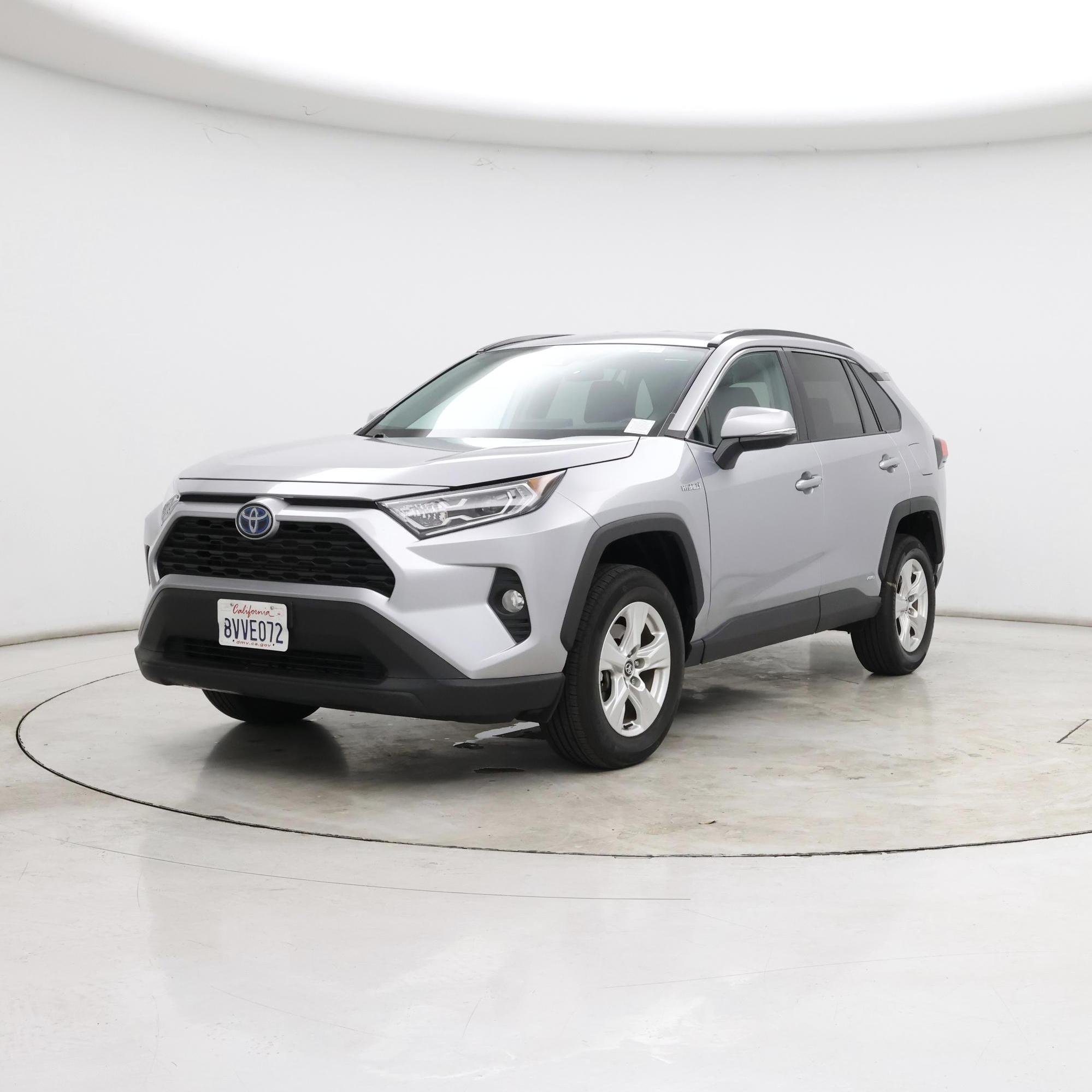 Thumbnail: 2021 Toyota RAV4 - 4
