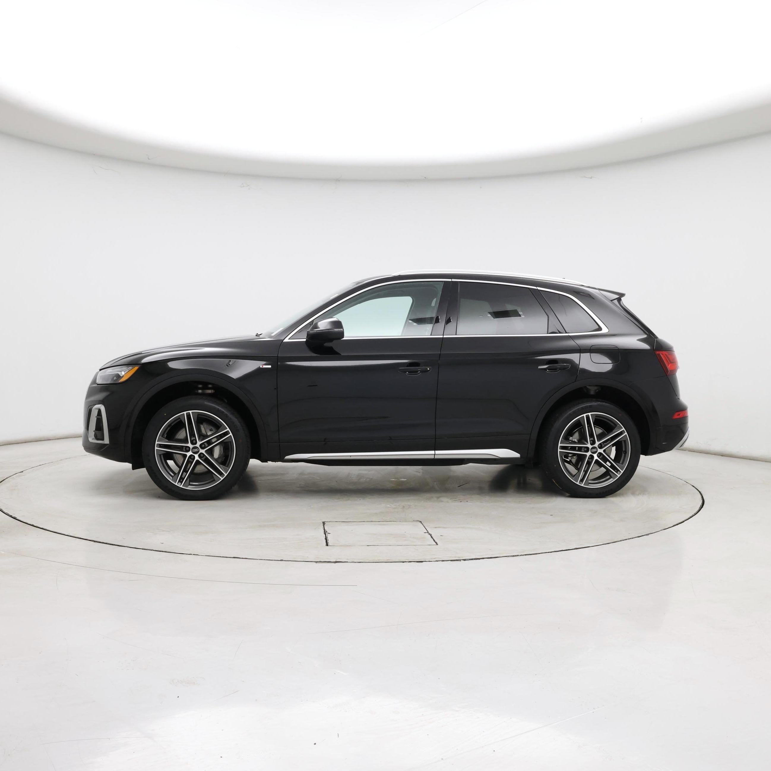 Thumbnail: 2024 Audi Q5 - 3