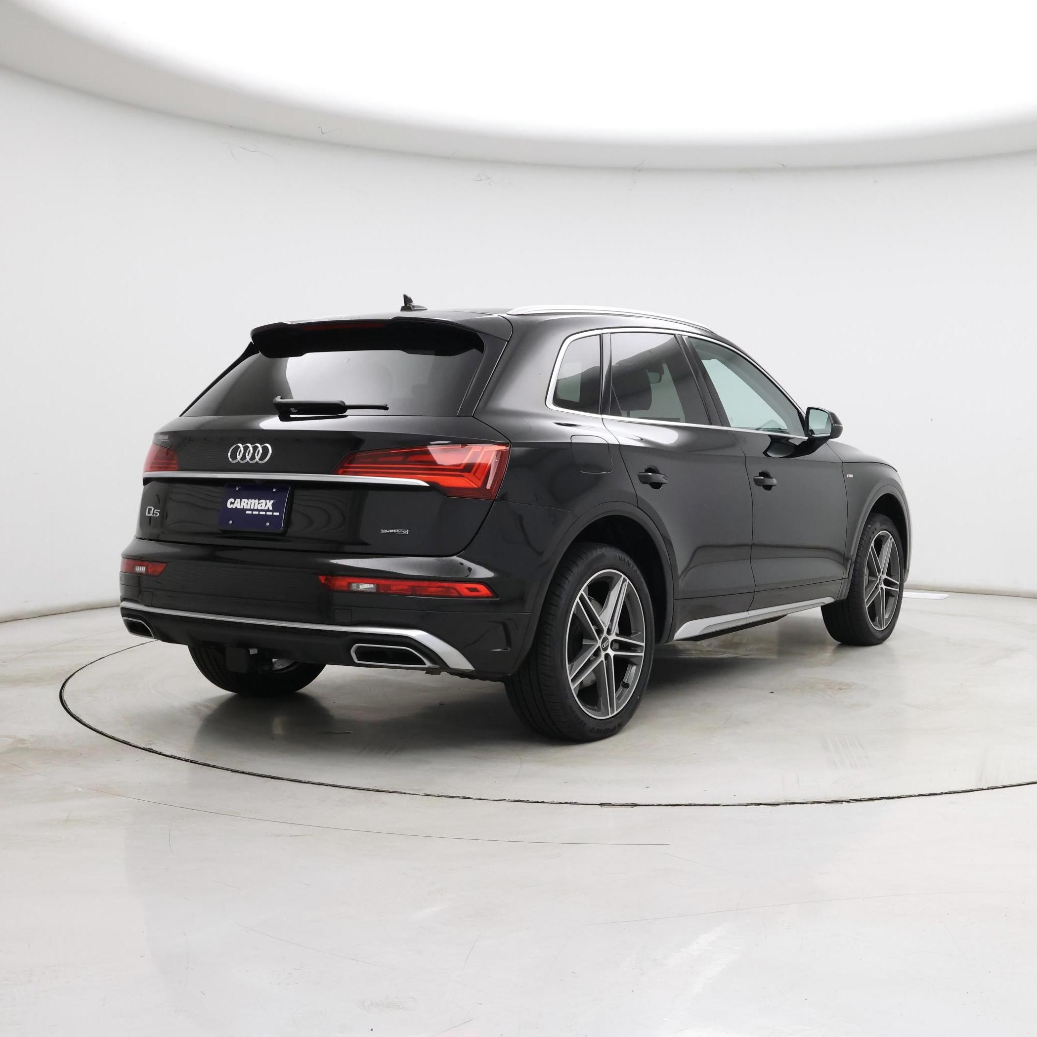 Thumbnail: 2024 Audi Q5 - 8