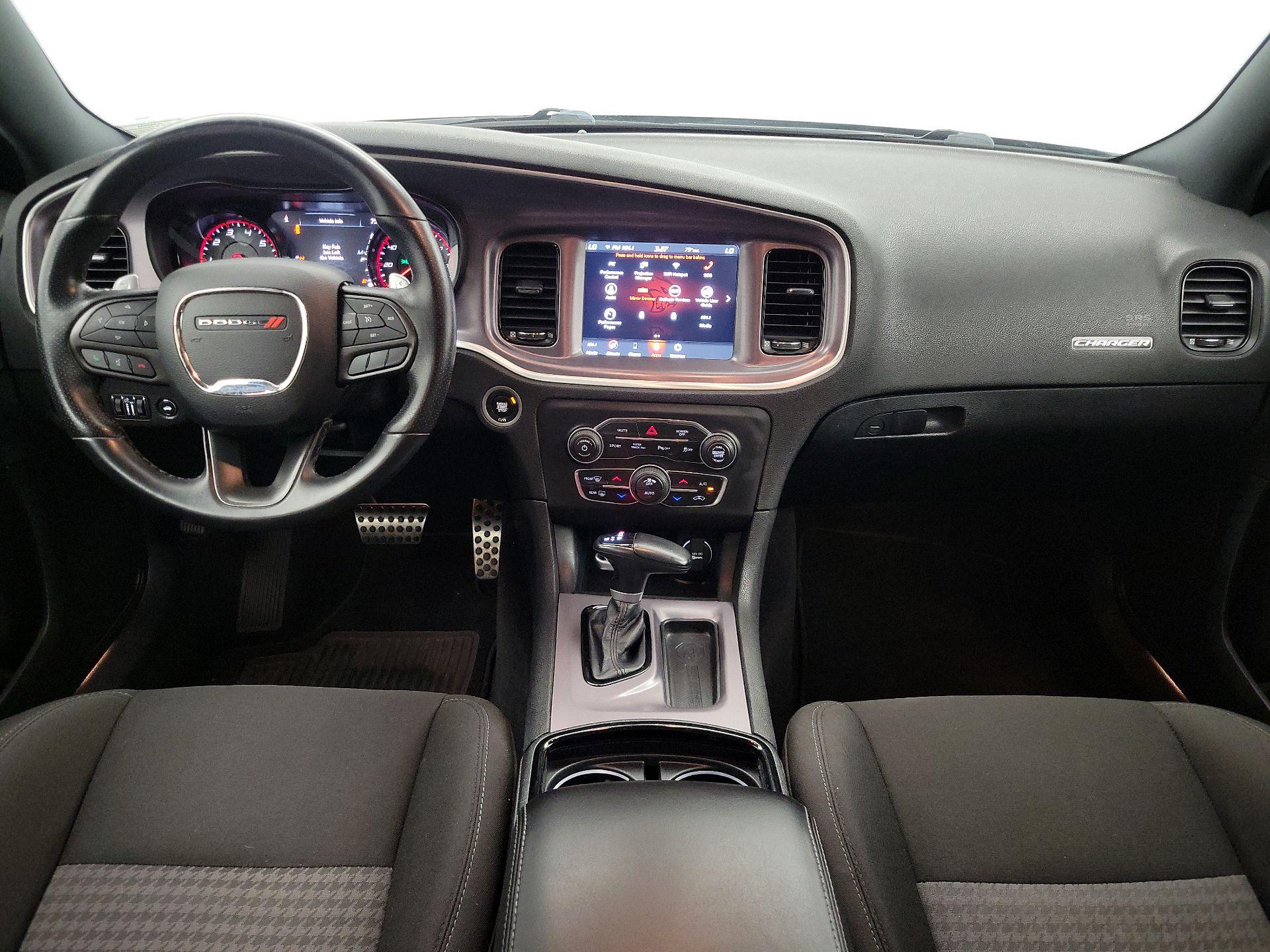 Thumbnail: 2020 Dodge Charger - 9