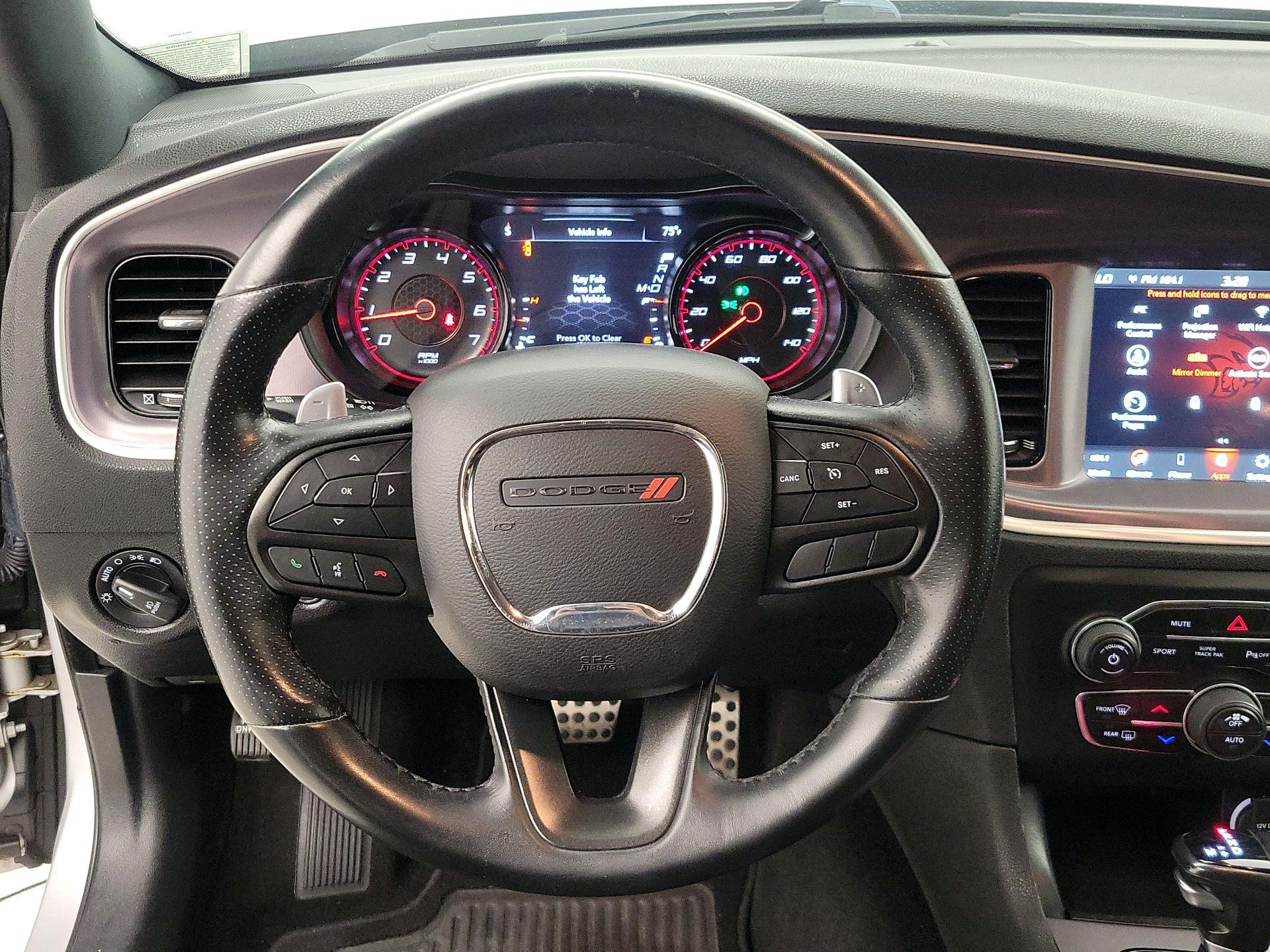 Thumbnail: 2020 Dodge Charger - 10