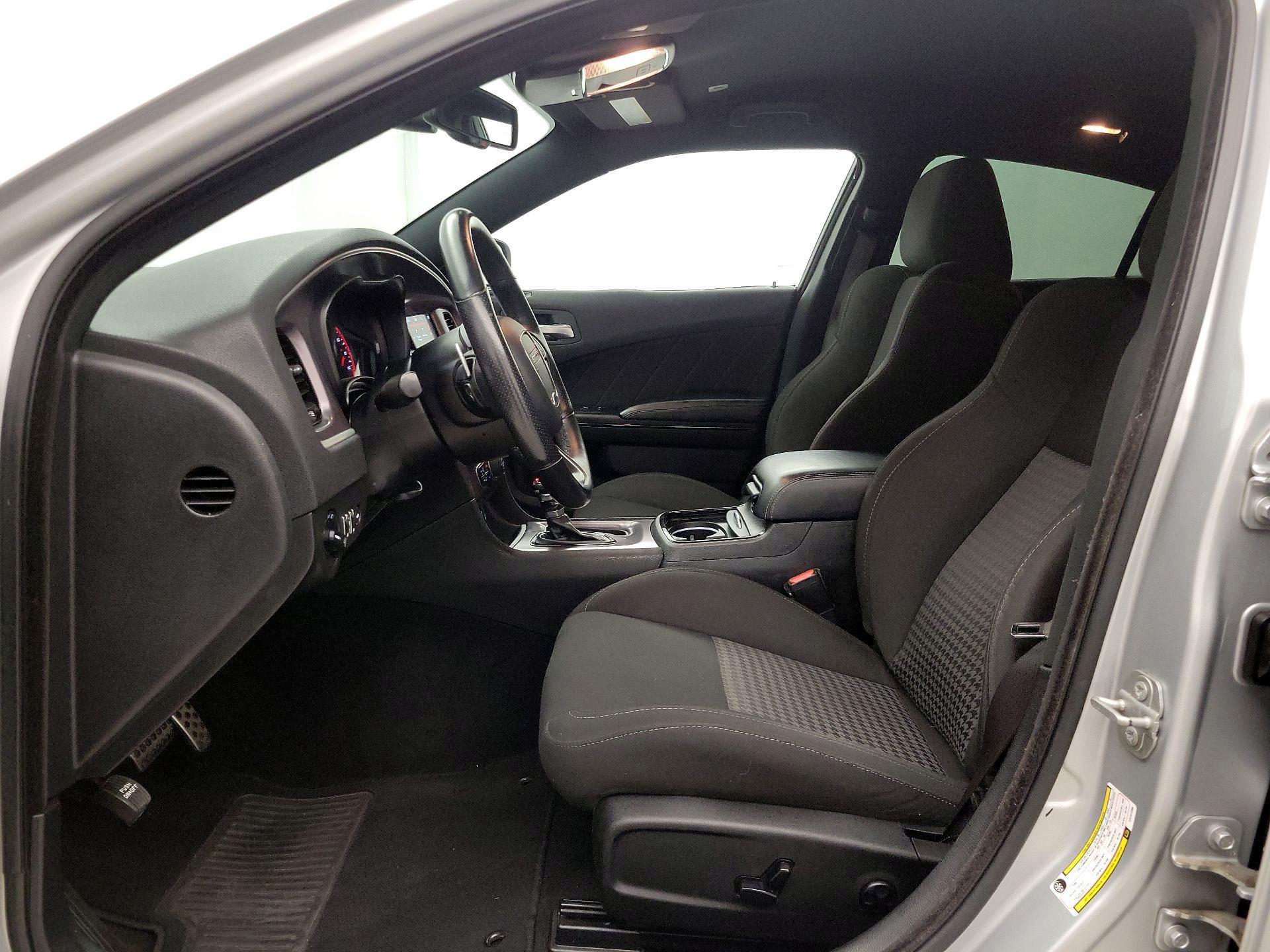 Thumbnail: 2020 Dodge Charger - 11