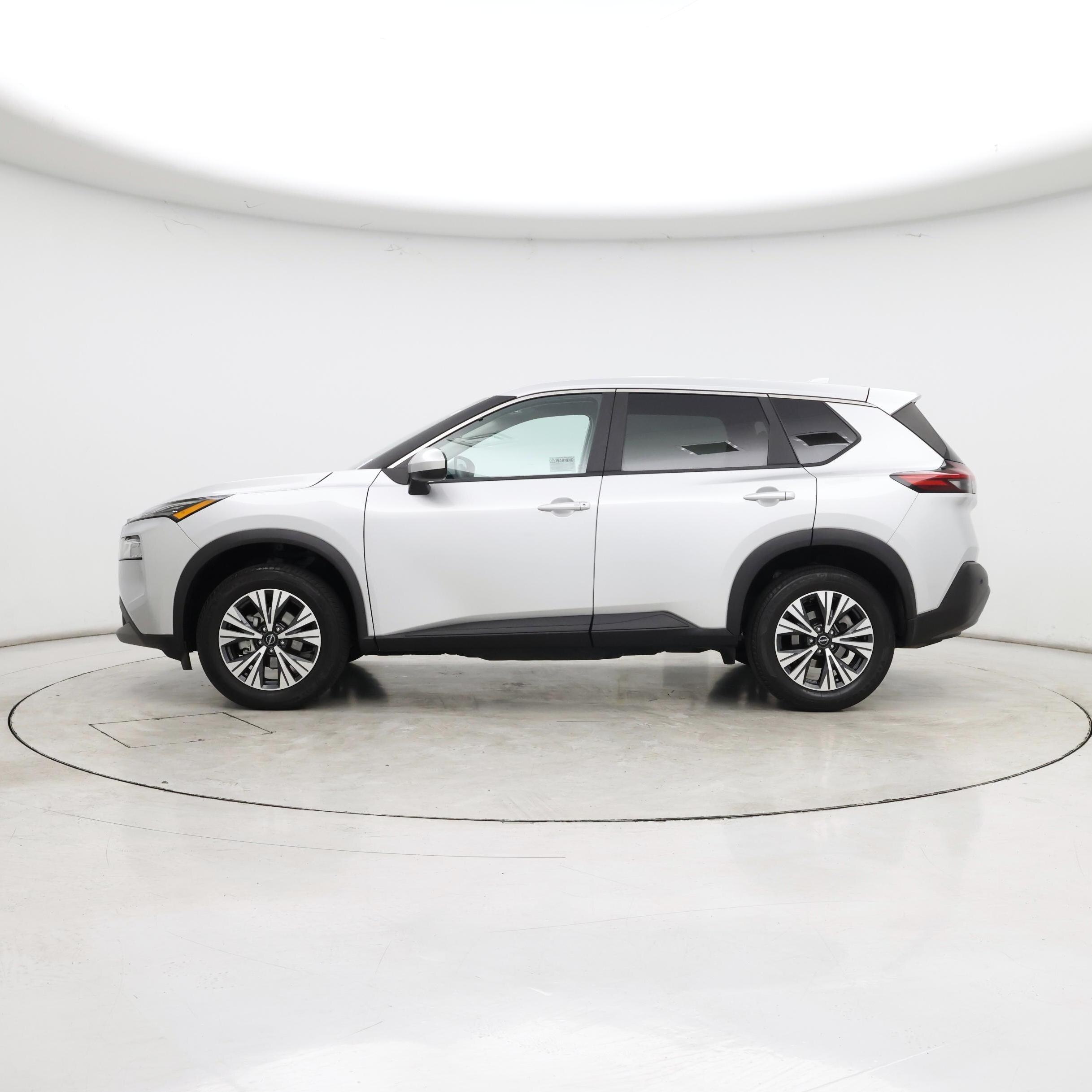 Thumbnail: 2023 Nissan Rogue - 3