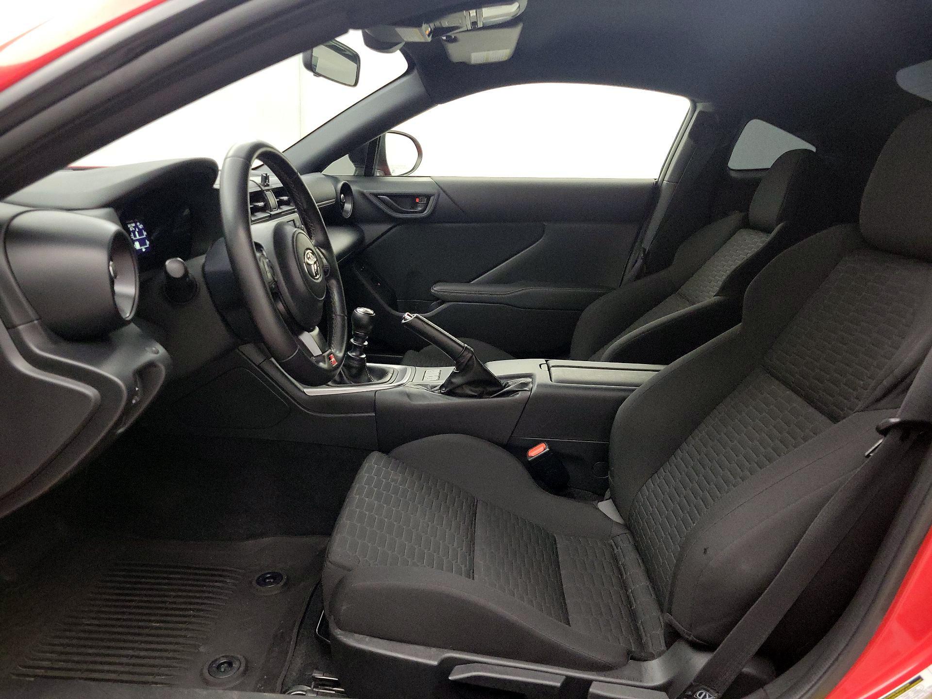 Thumbnail: 2024 Toyota GR86 - 11