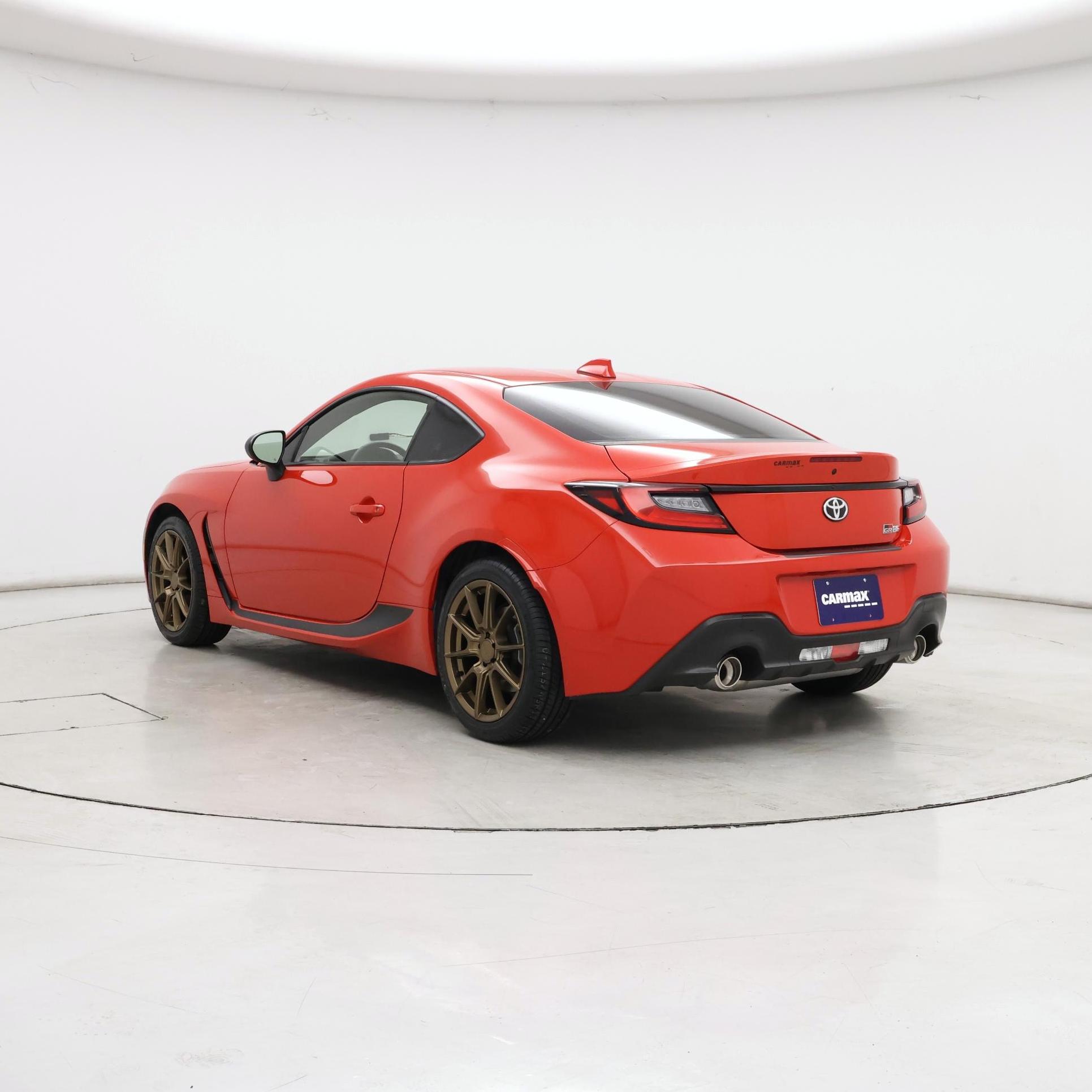 Thumbnail: 2024 Toyota GR86 - 2