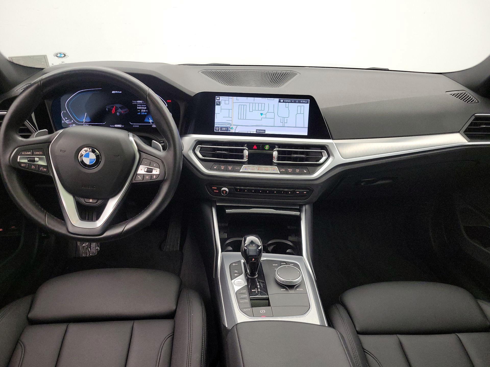 Thumbnail: 2021 BMW 3 Series - 9