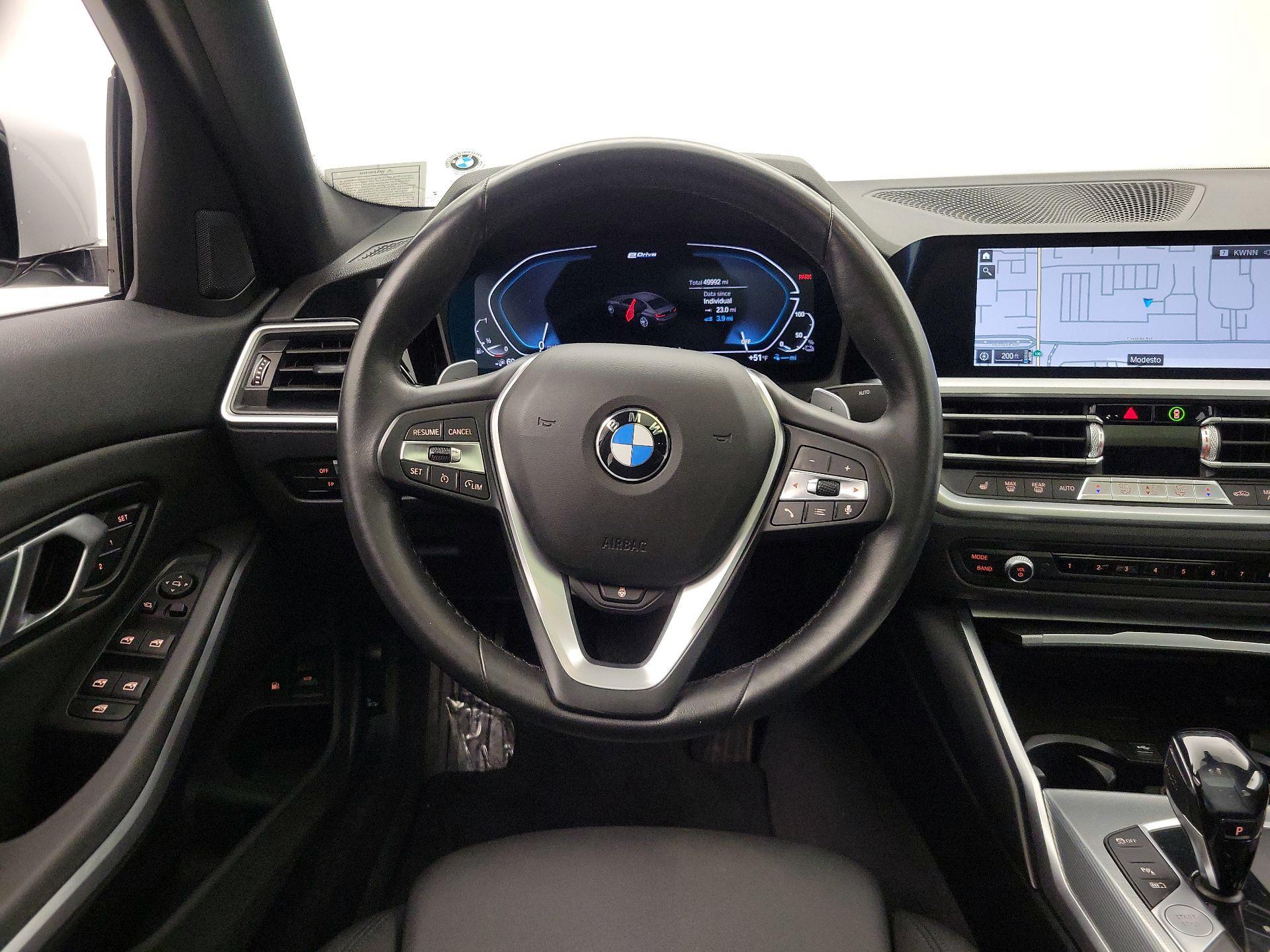 Thumbnail: 2021 BMW 3 Series - 10