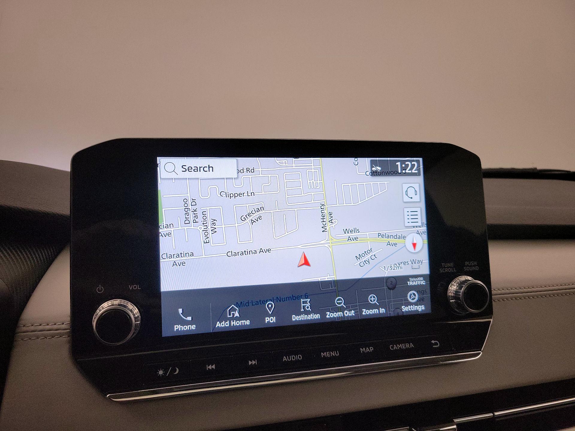 Thumbnail: 2023 Mitsubishi Outlander - 14