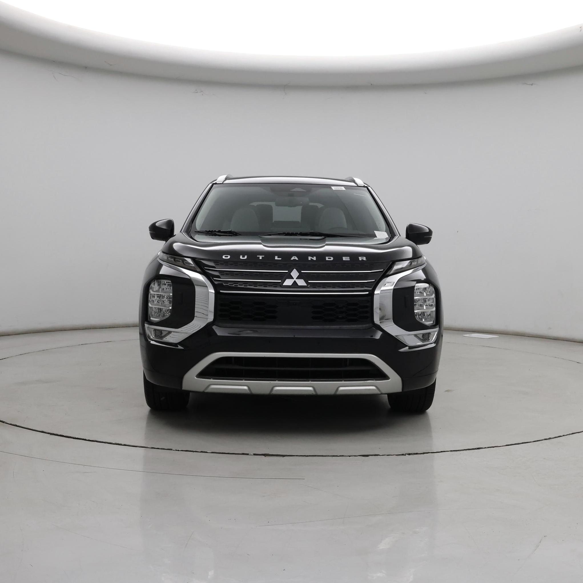 Thumbnail: 2023 Mitsubishi Outlander - 5