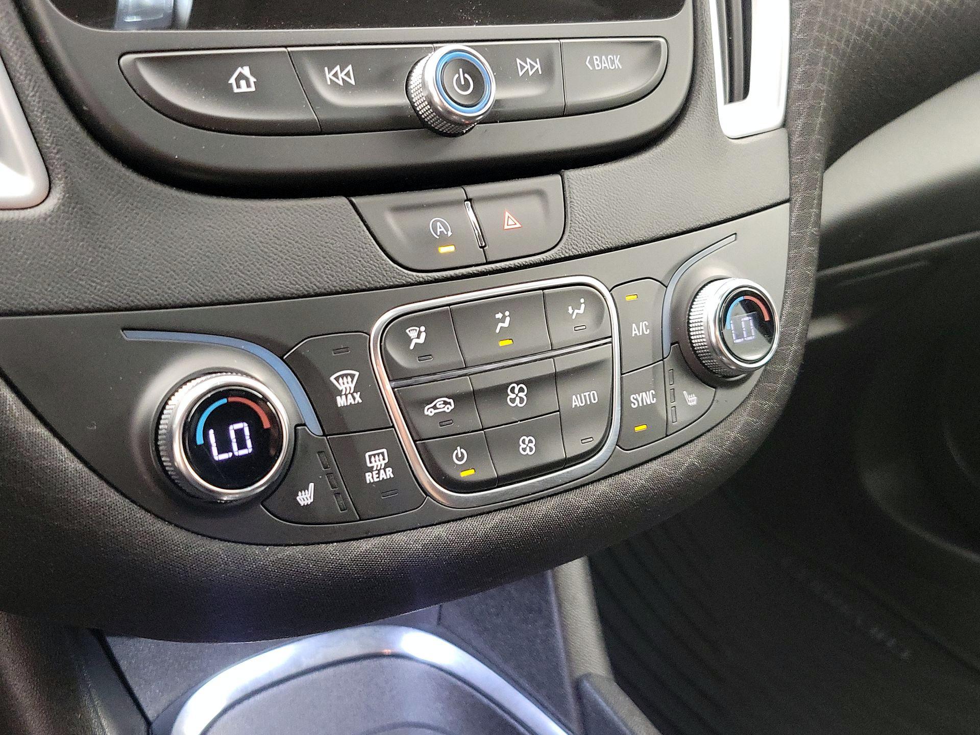 Thumbnail: 2024 Chevrolet Malibu - 16