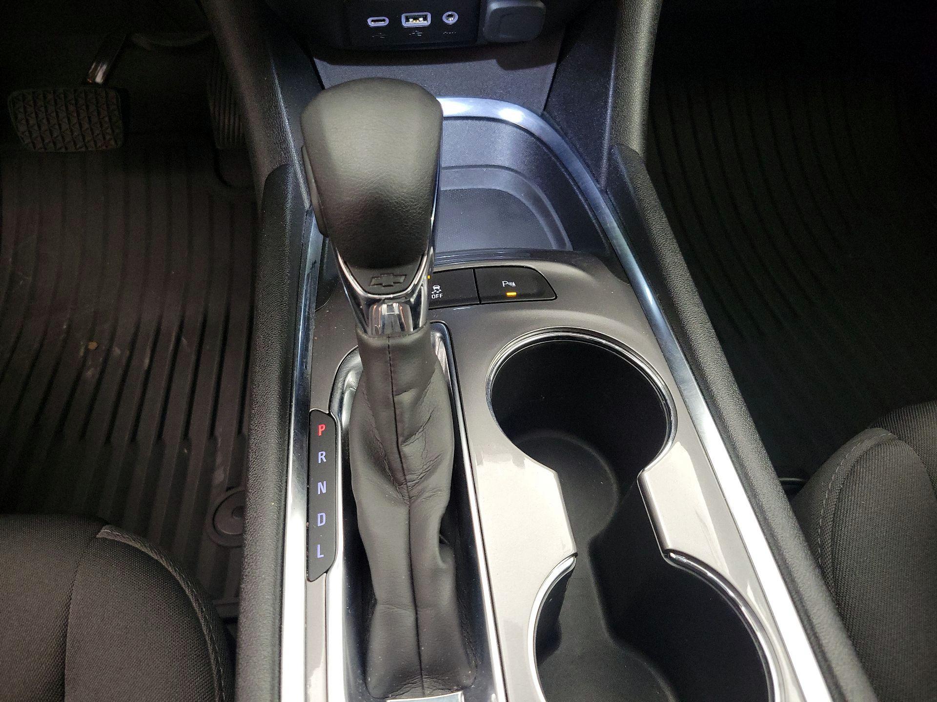 Thumbnail: 2024 Chevrolet Malibu - 17