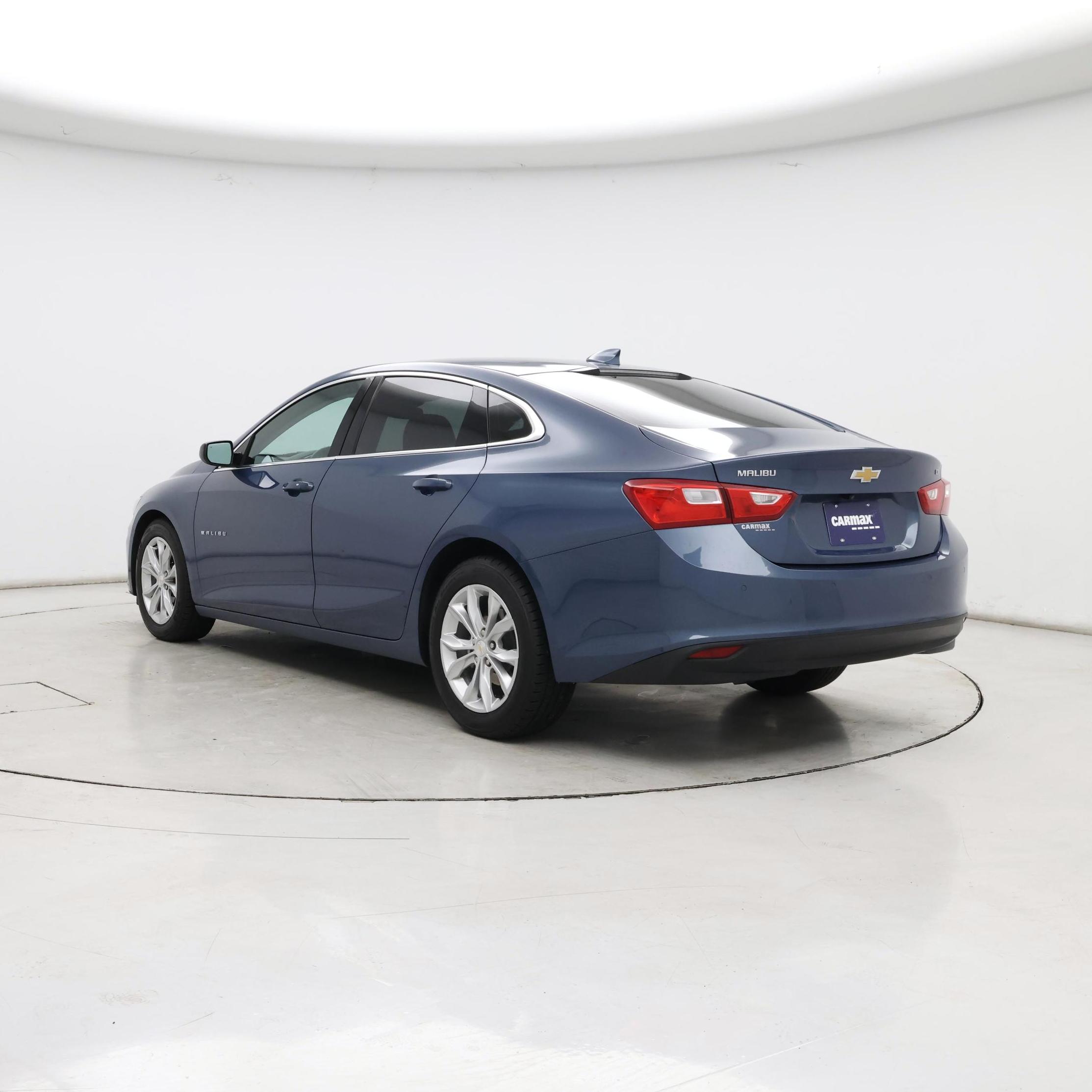 Thumbnail: 2024 Chevrolet Malibu - 2