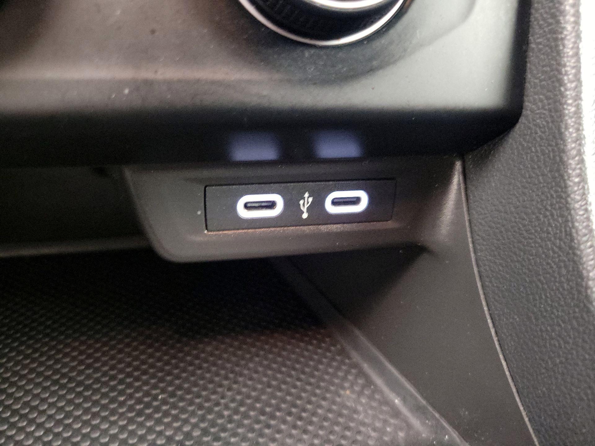 Thumbnail: 2023 Volkswagen Jetta - 18