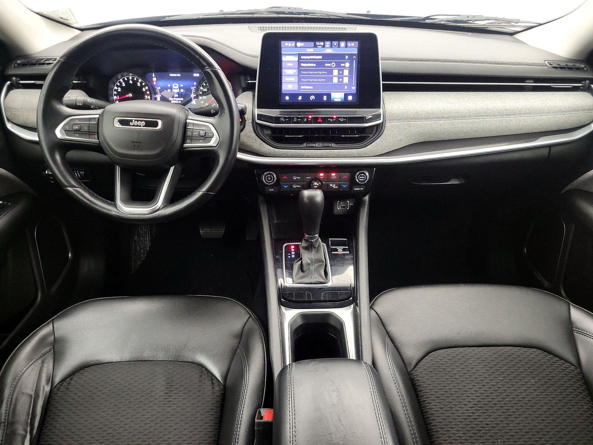 Thumbnail: 2022 Jeep Compass - 9