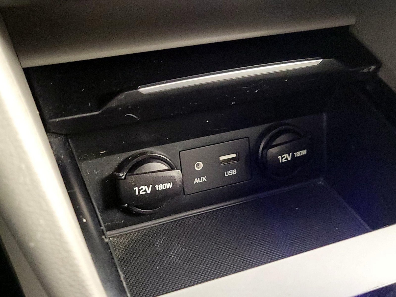 2018 Hyundai Elantra SEL - Photo 19
