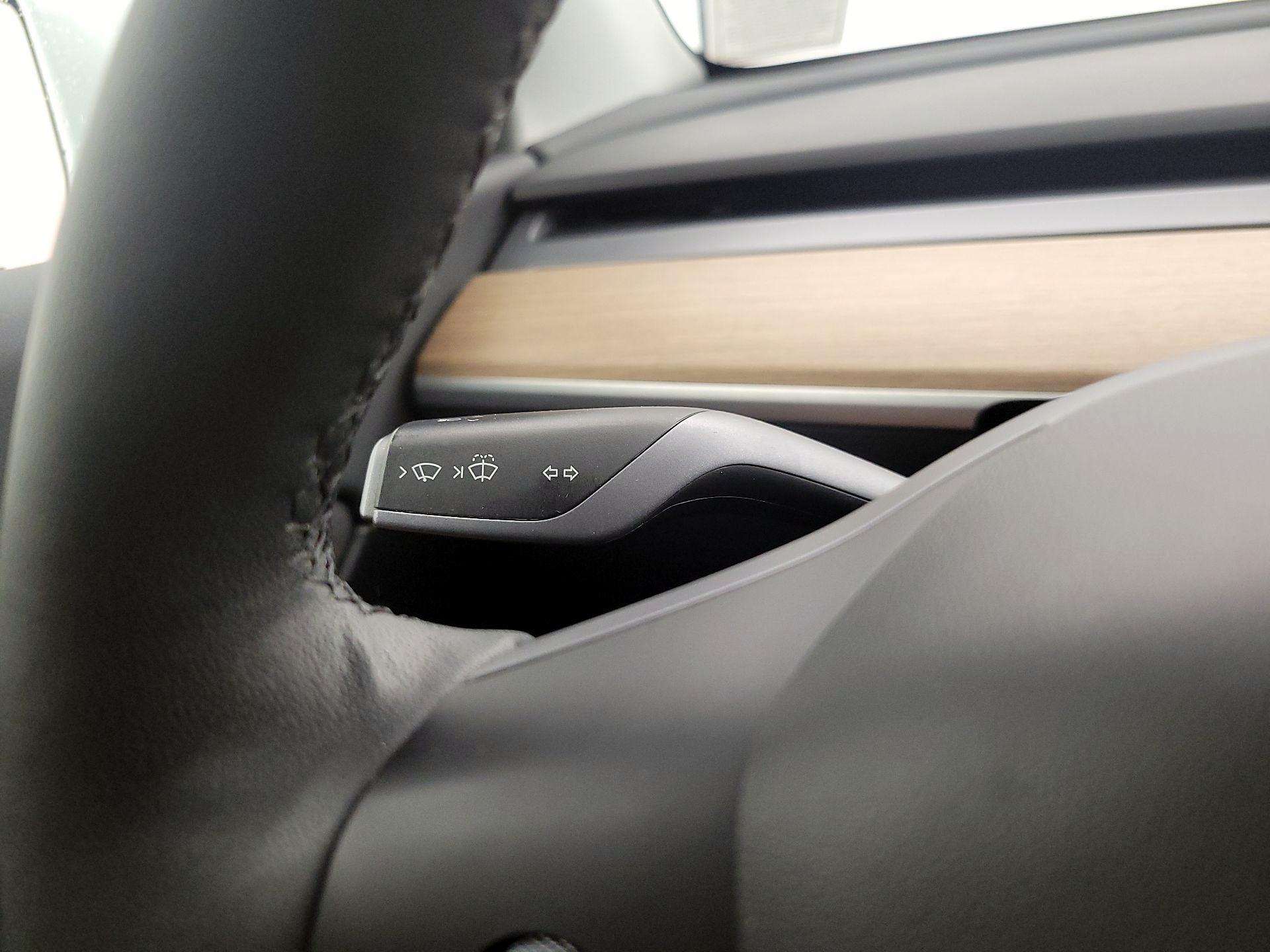 Thumbnail: 2021 Tesla Model Y - 13