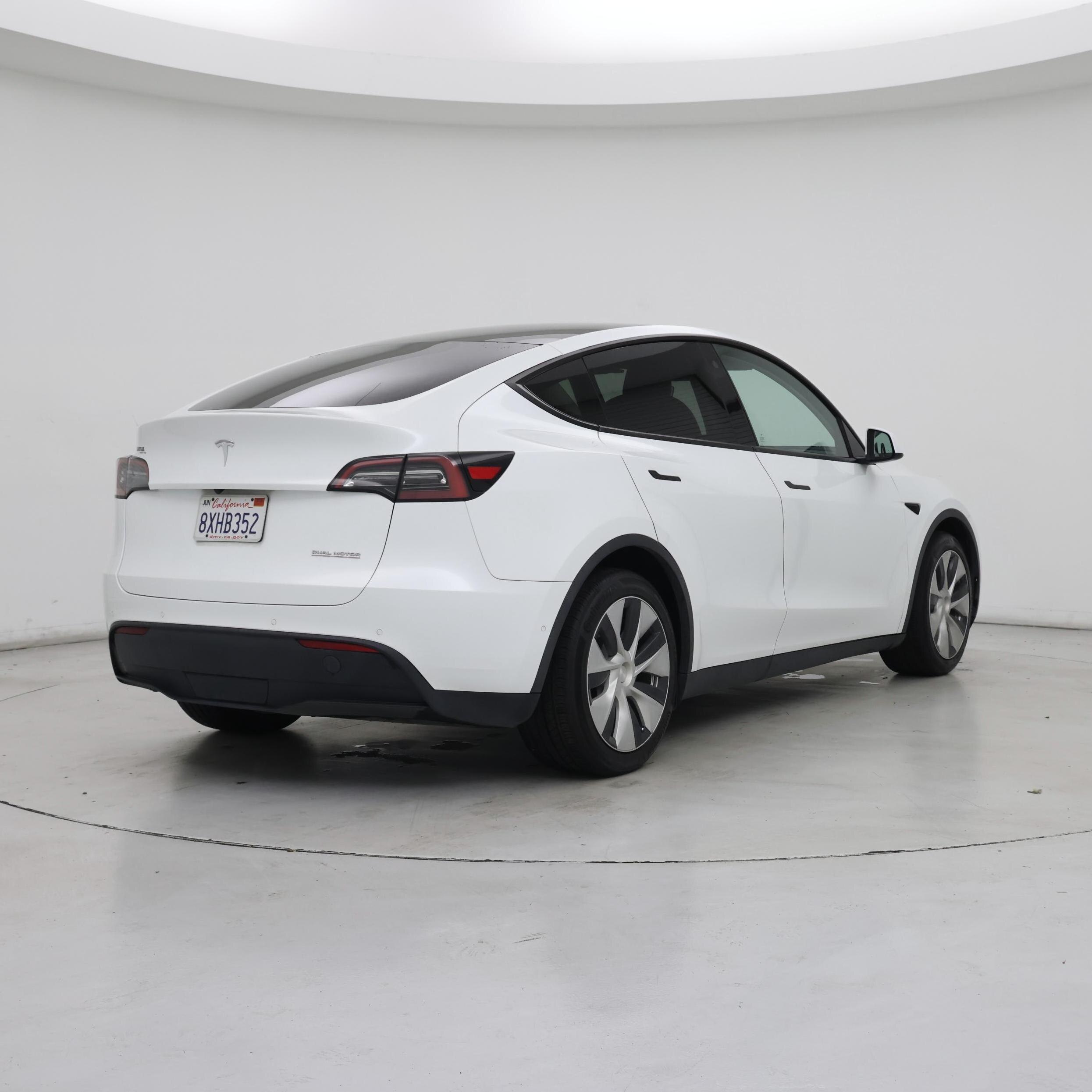 Thumbnail: 2021 Tesla Model Y - 8