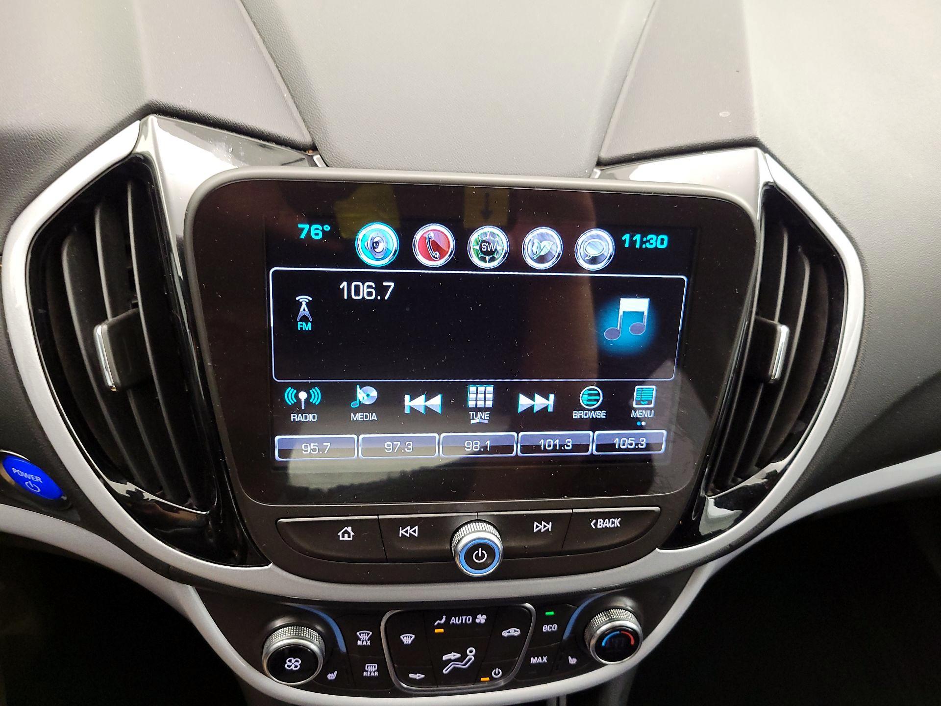 Thumbnail: 2017 Chevrolet Volt - 15