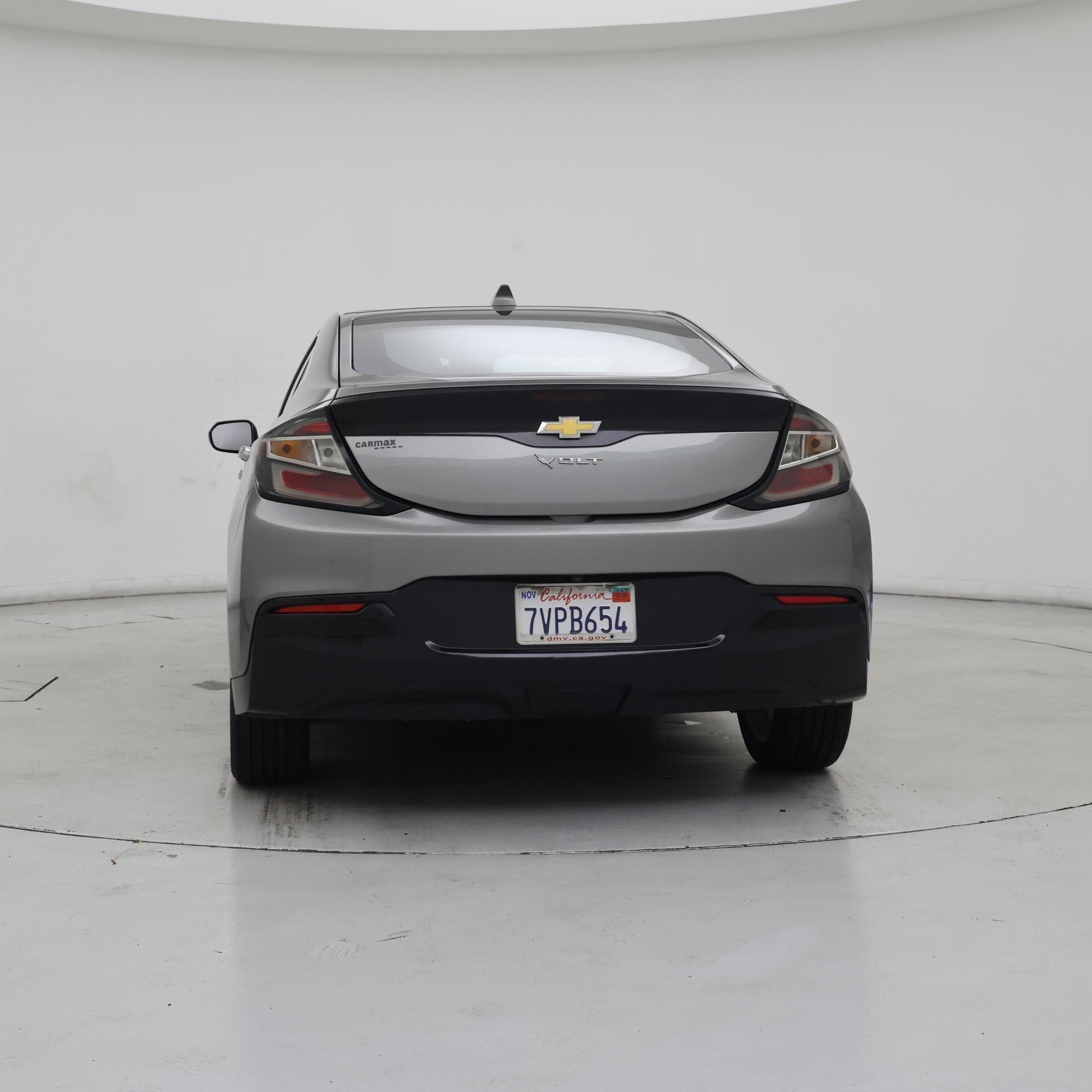 Thumbnail: 2017 Chevrolet Volt - 6