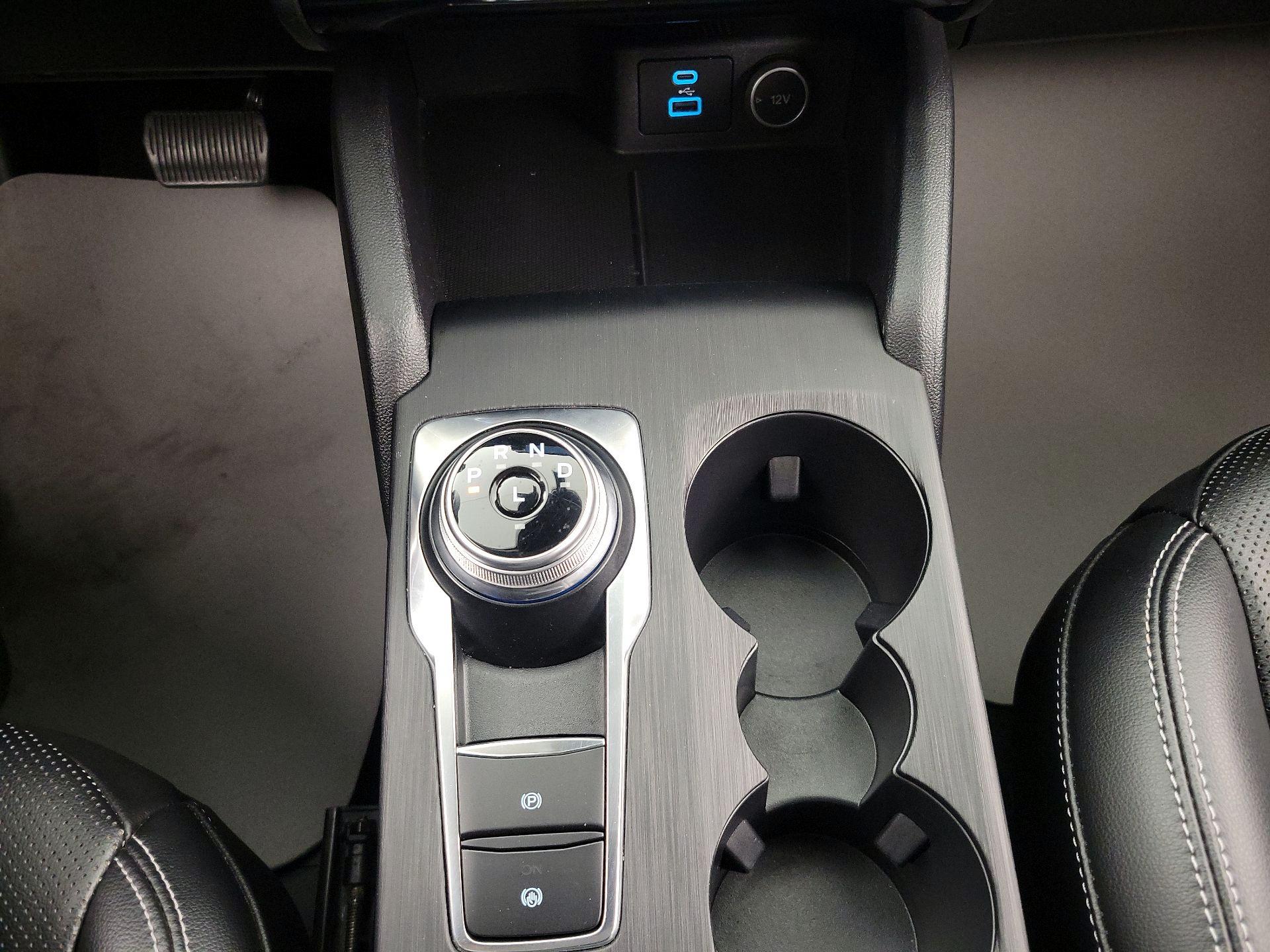 Thumbnail: 2021 Ford Escape - 18