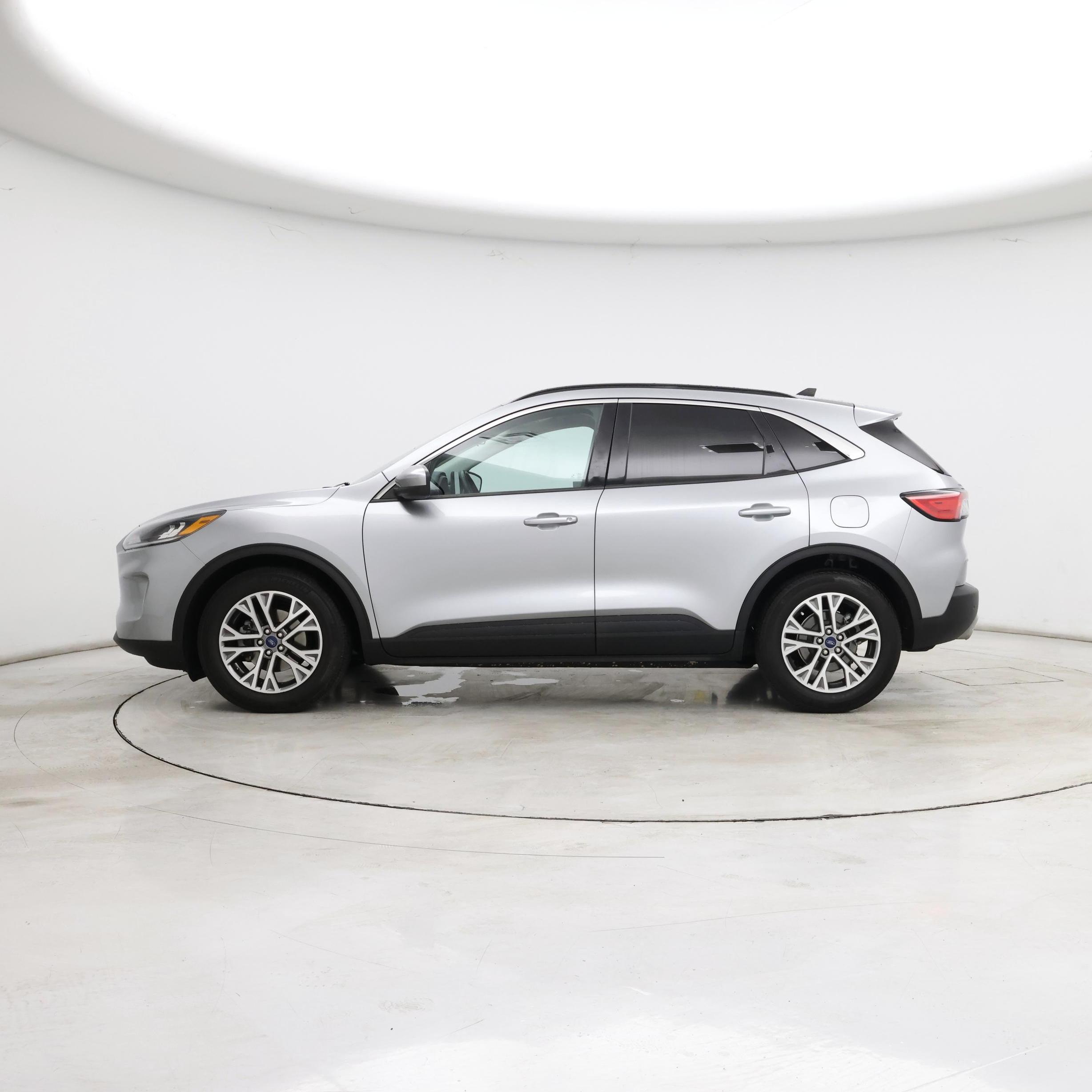 Thumbnail: 2022 Ford Escape - 3