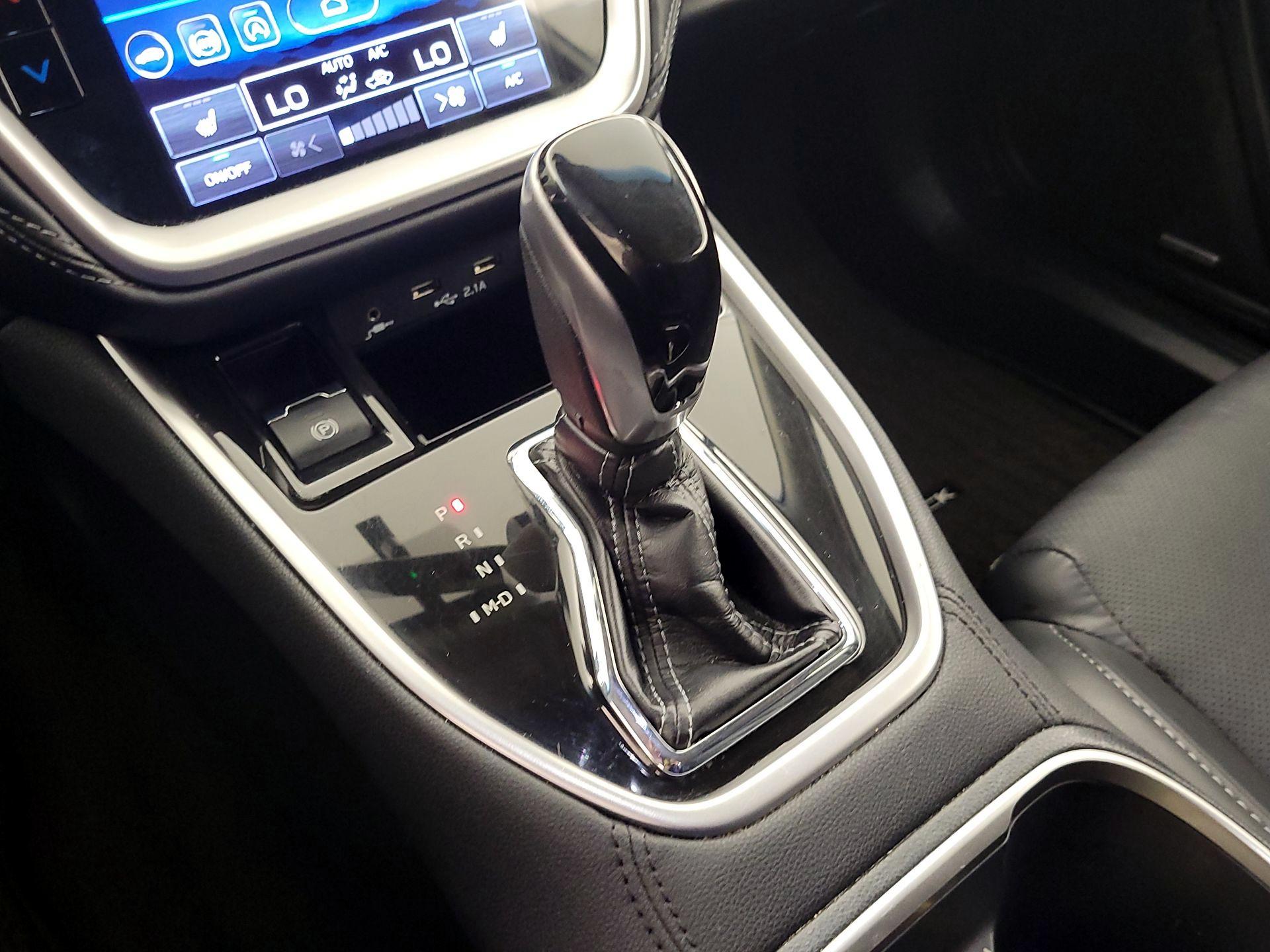 Thumbnail: 2022 Subaru Outback - 17