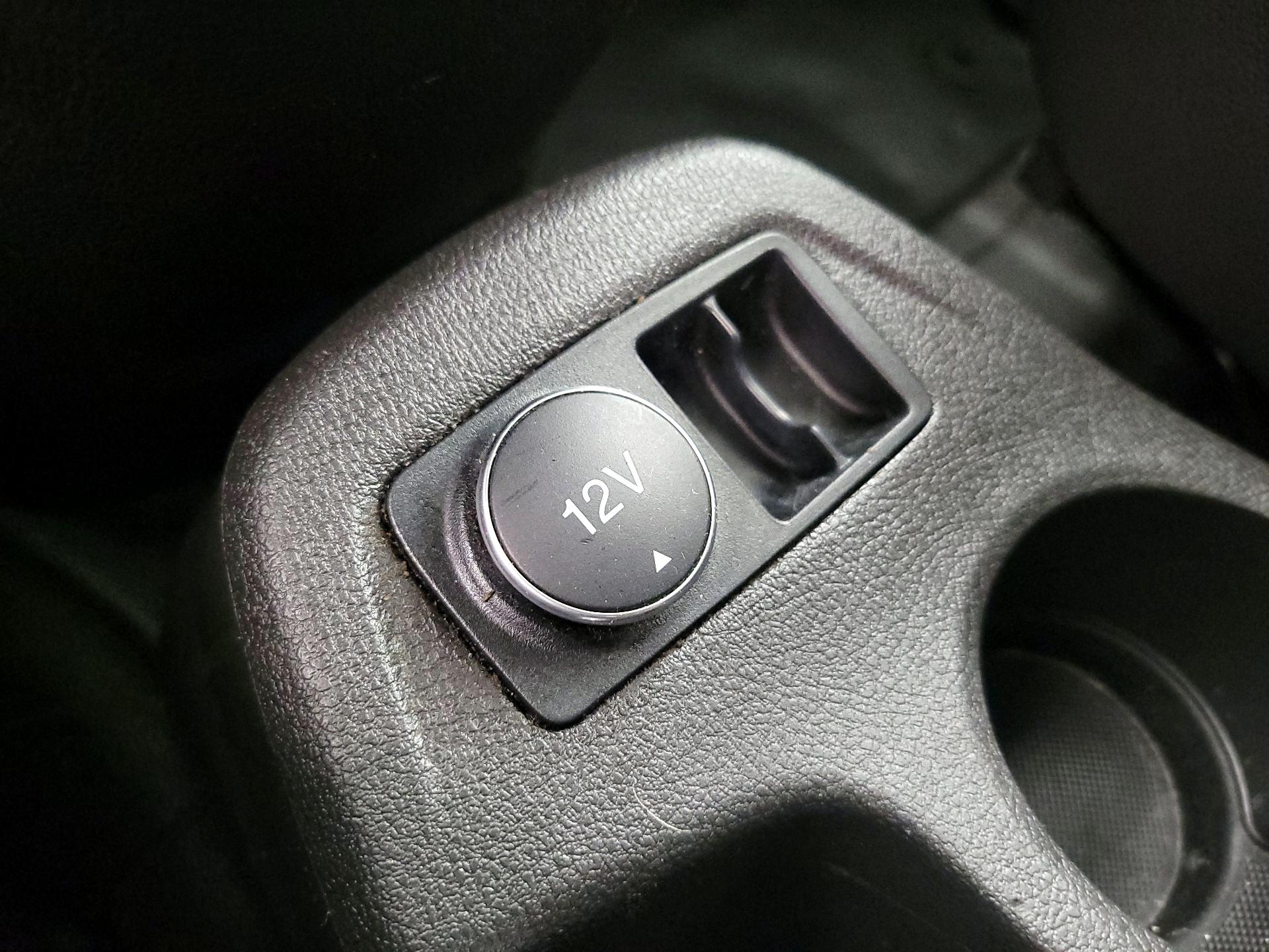 Thumbnail: 2018 Ford Transit Series - 17