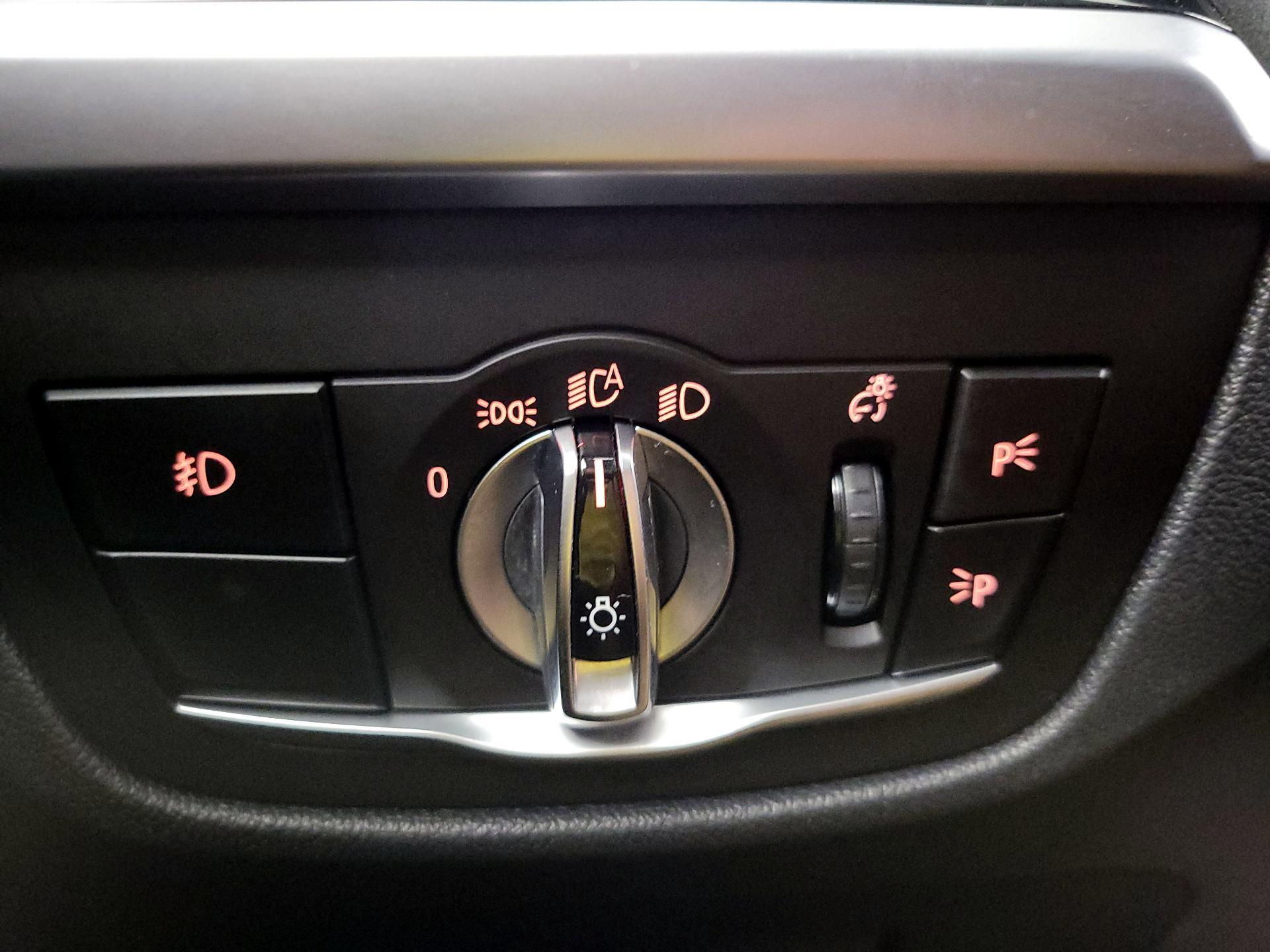 Thumbnail: 2019 BMW X3 - 13