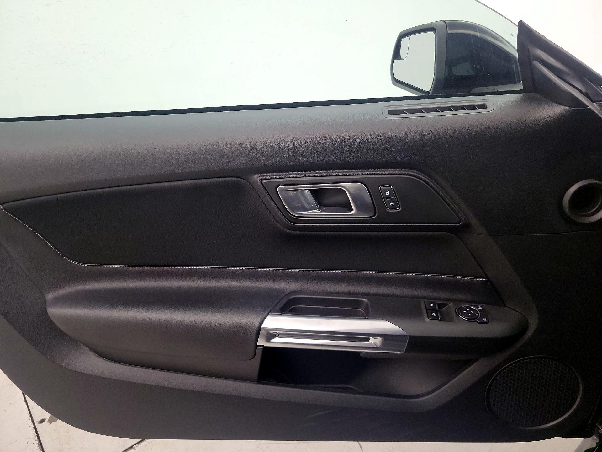 Thumbnail: 2020 Ford Mustang - 12