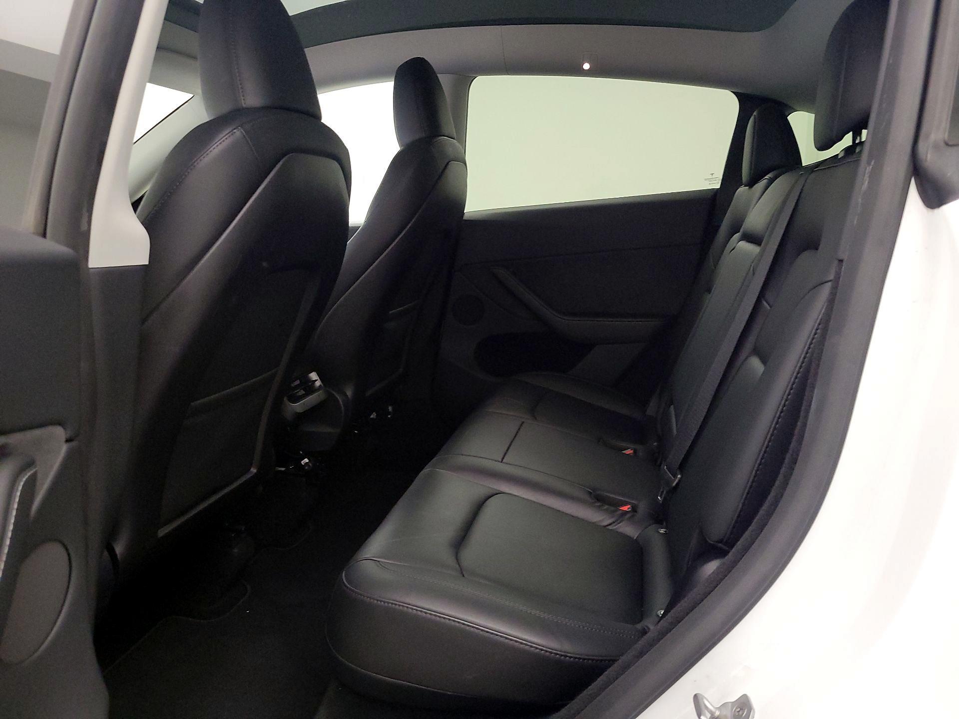 Thumbnail: 2023 Tesla Model Y - 19