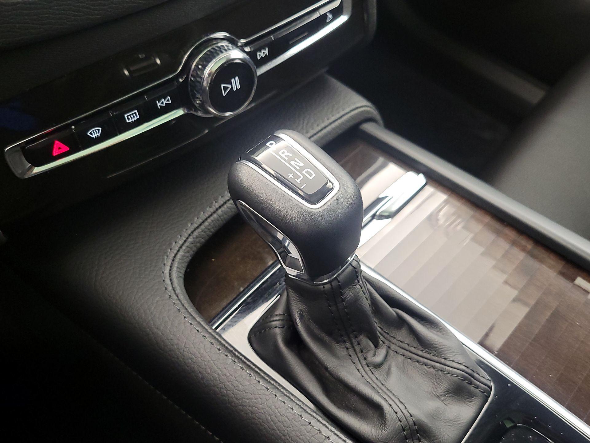 Thumbnail: 2018 Volvo XC90 - 18