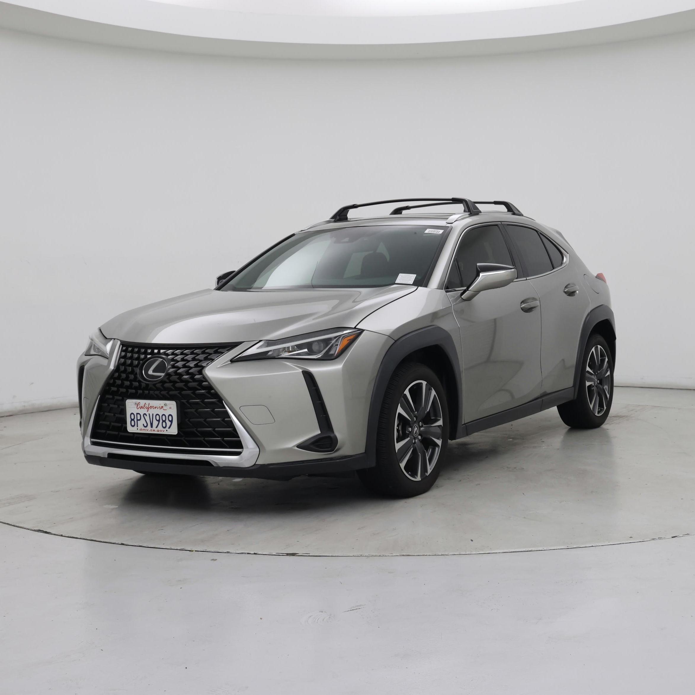 Thumbnail: 2019 Lexus UX - 4
