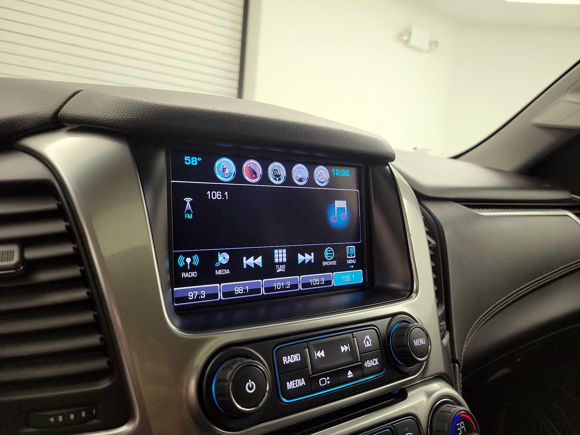 Thumbnail: 2016 Chevrolet Tahoe - 16