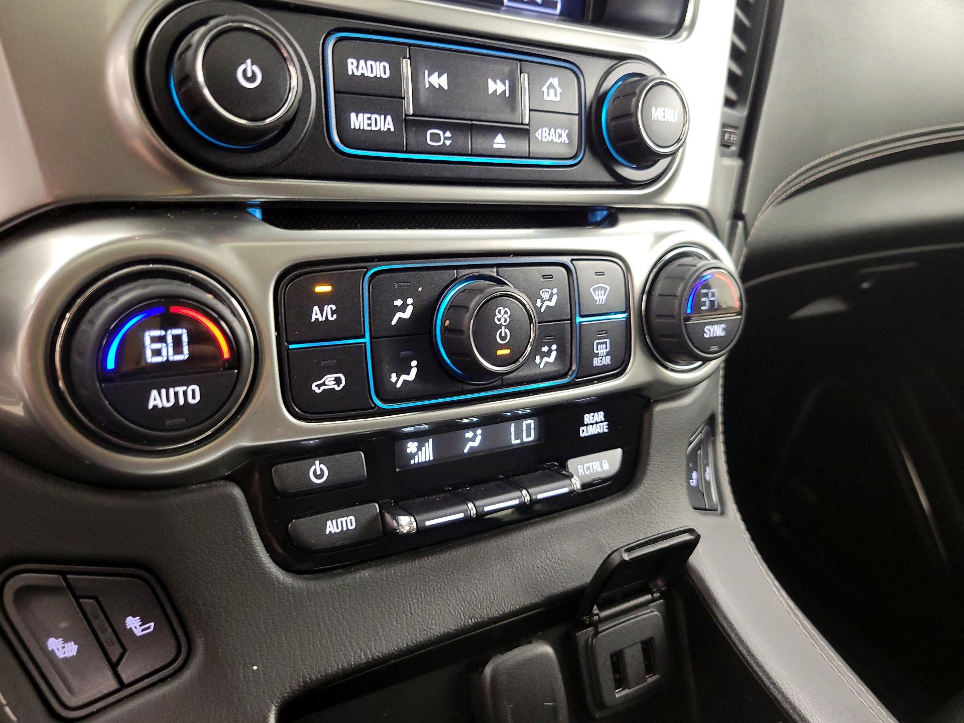 Thumbnail: 2016 Chevrolet Tahoe - 17