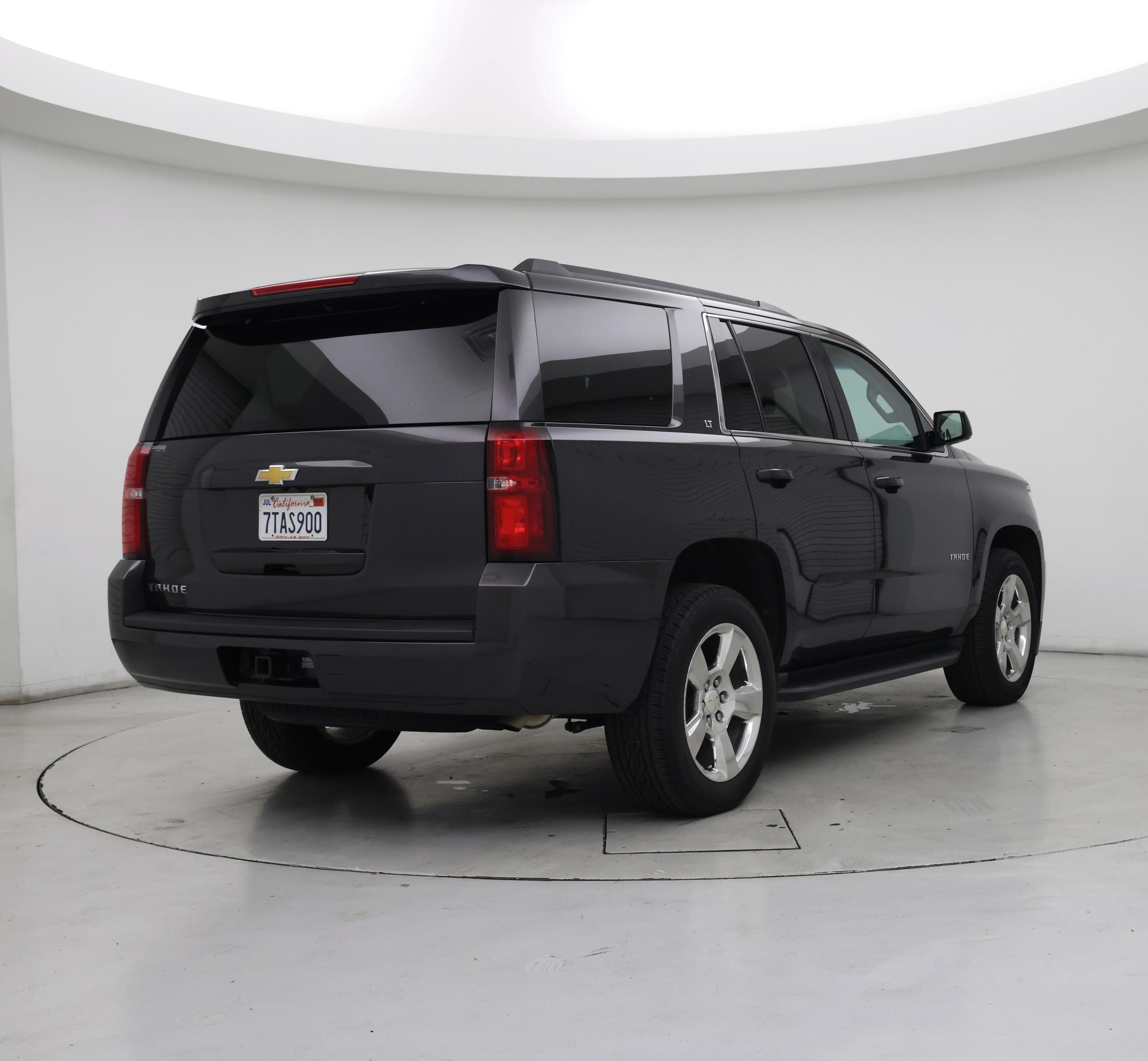 Thumbnail: 2016 Chevrolet Tahoe - 8