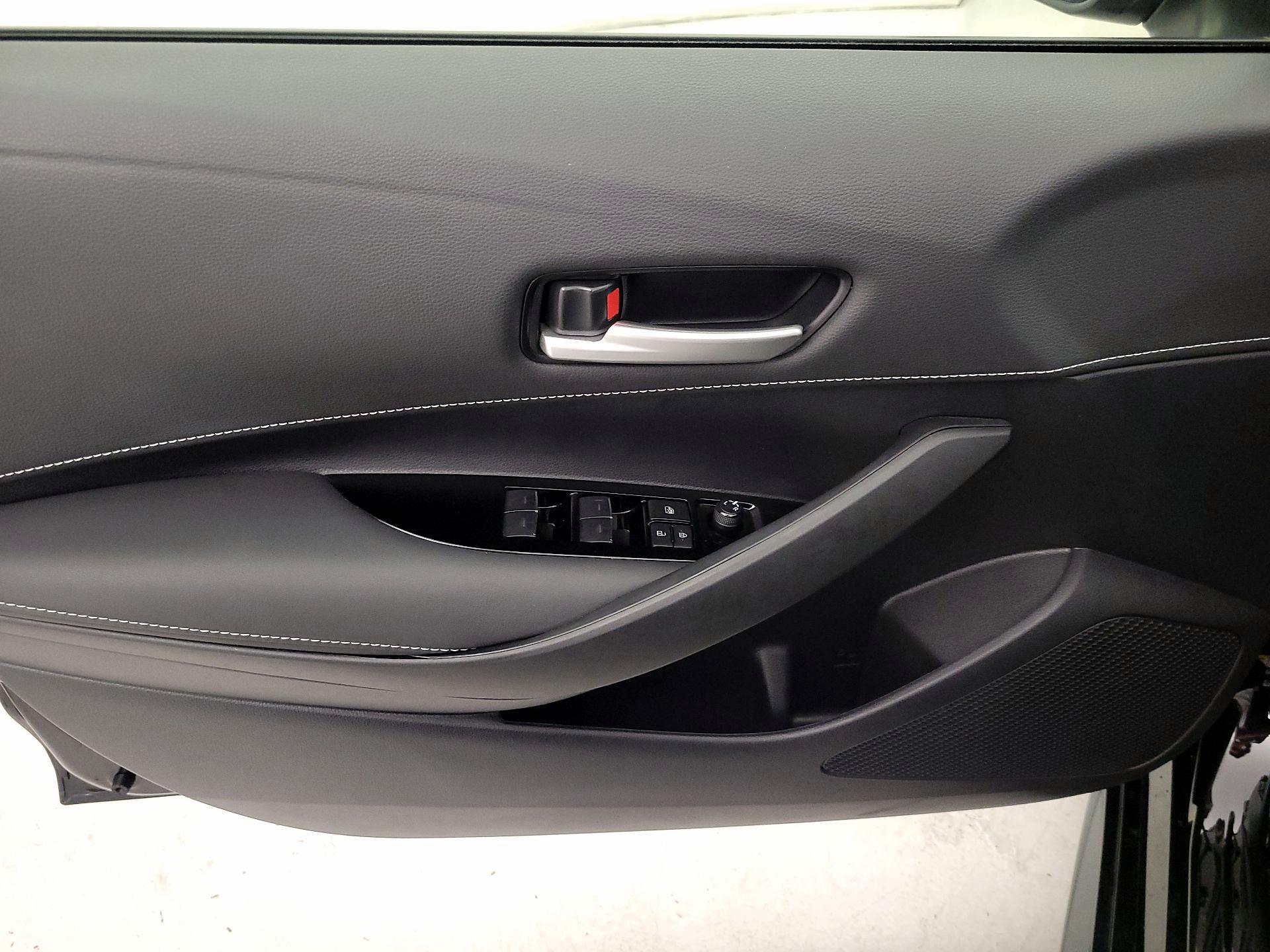 Thumbnail: 2024 Toyota Corolla - 12