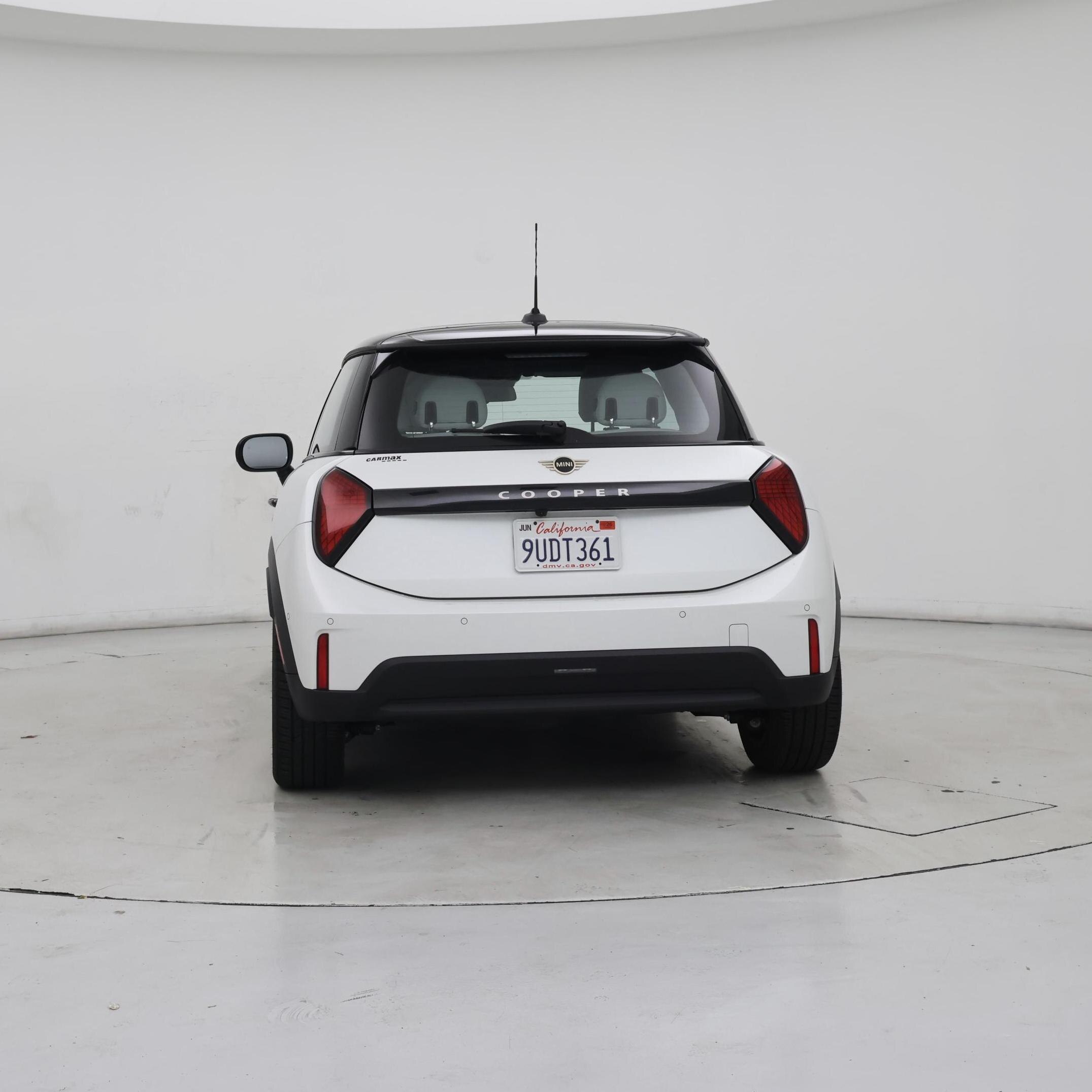 Thumbnail: 2025 MINI Cooper Hardtop - 6