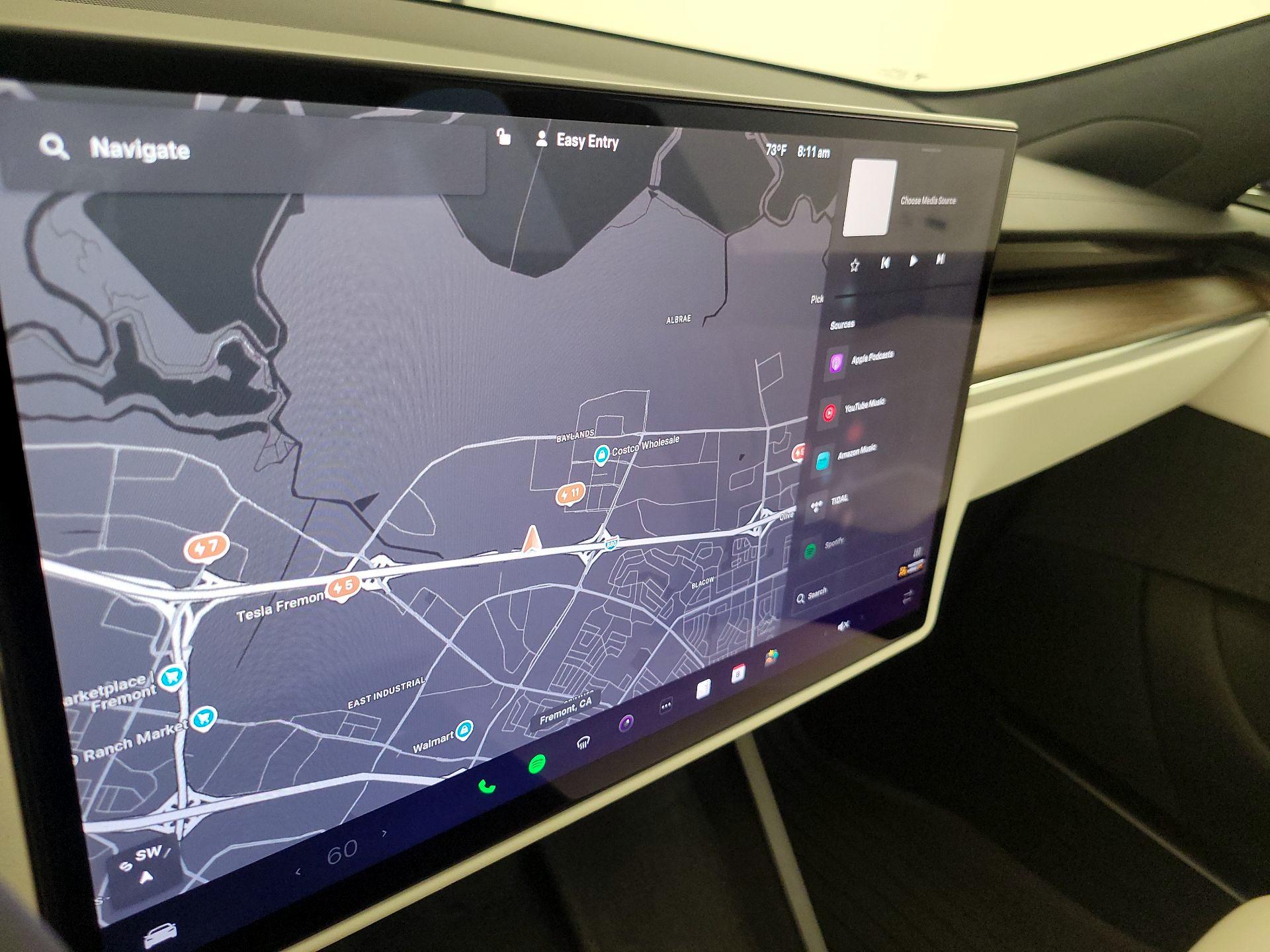 Thumbnail: 2022 Tesla Model S - 13