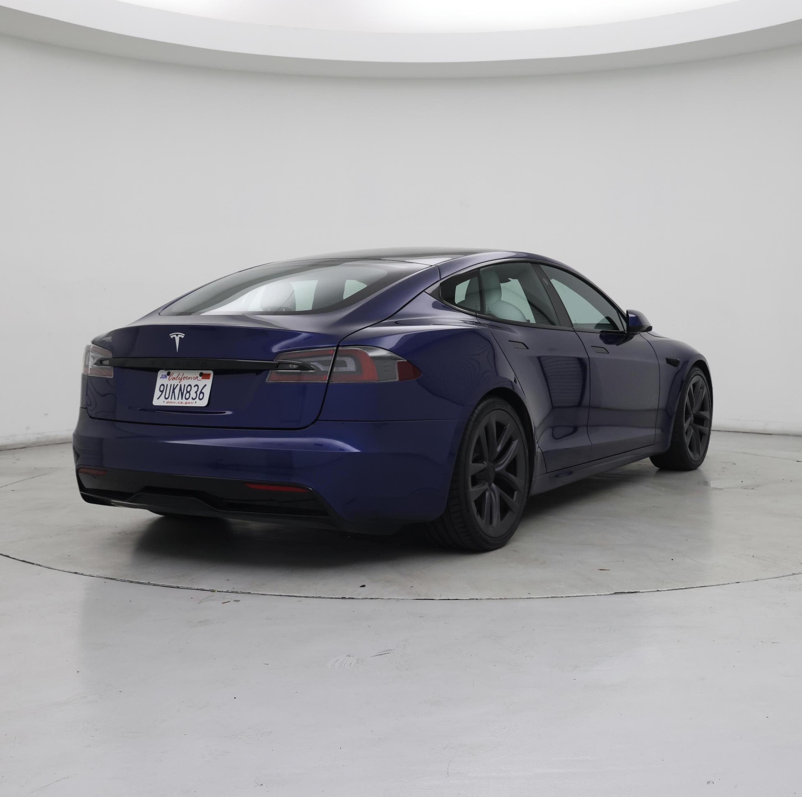 Thumbnail: 2022 Tesla Model S - 8