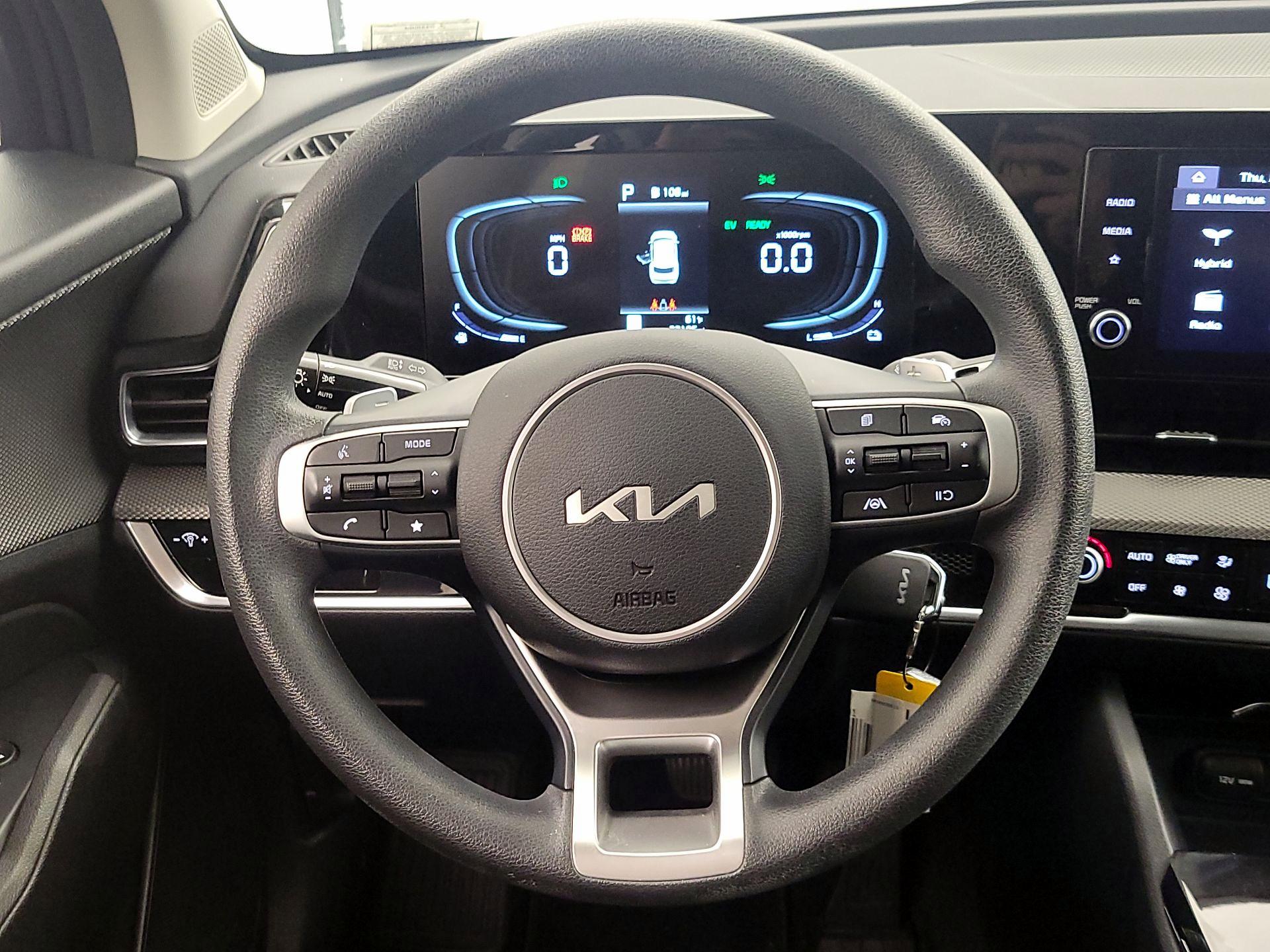 Thumbnail: 2023 Kia Sportage - 10