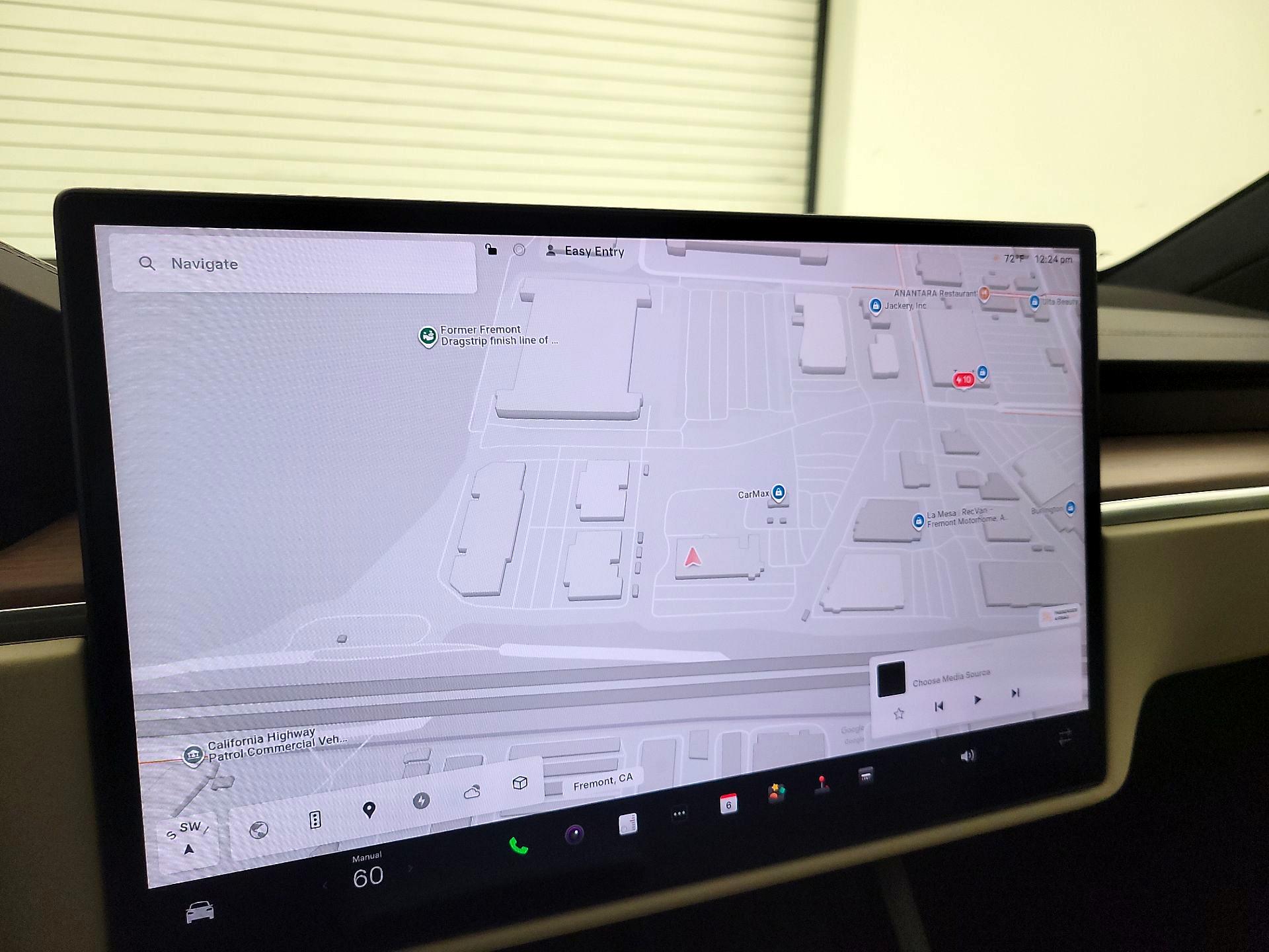 Thumbnail: 2023 Tesla Model X - 13