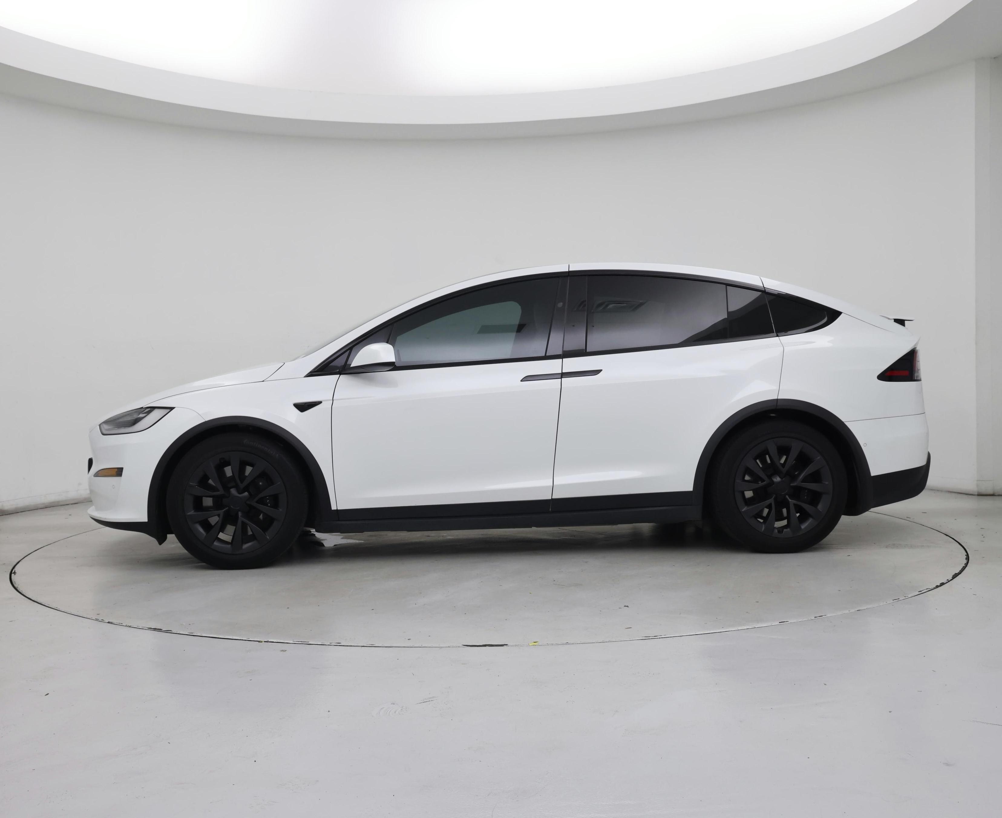 Thumbnail: 2023 Tesla Model X - 3