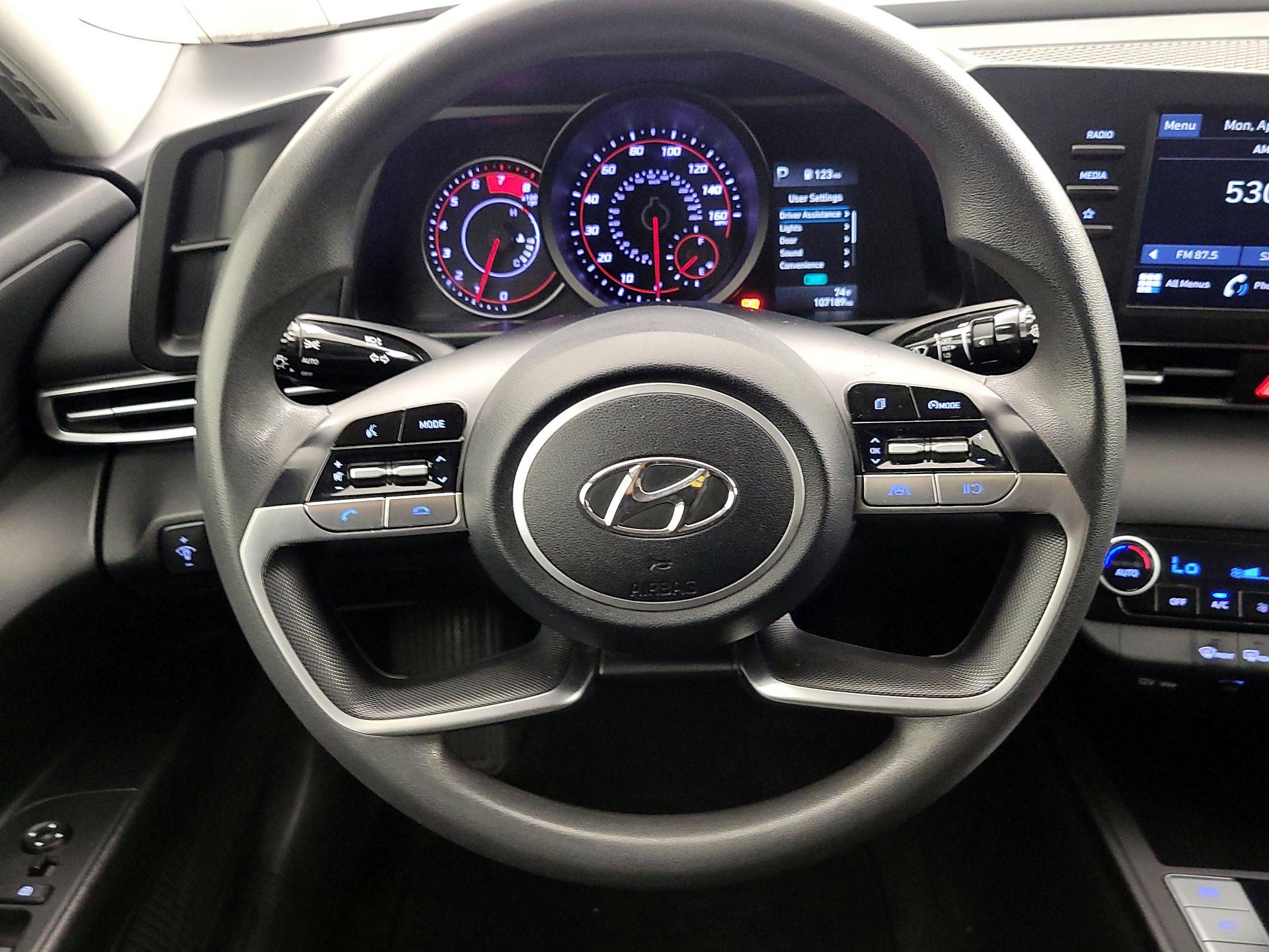 Thumbnail: 2023 Hyundai Elantra - 10