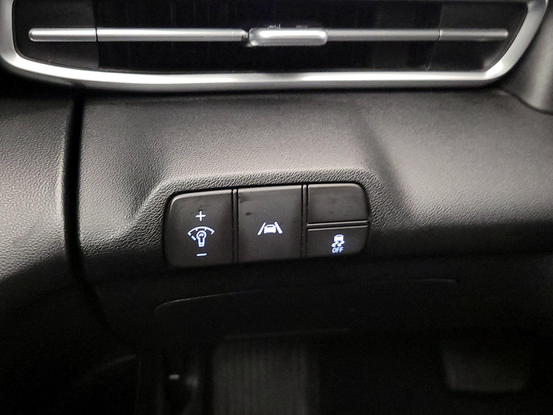 Thumbnail: 2023 Hyundai Elantra - 13