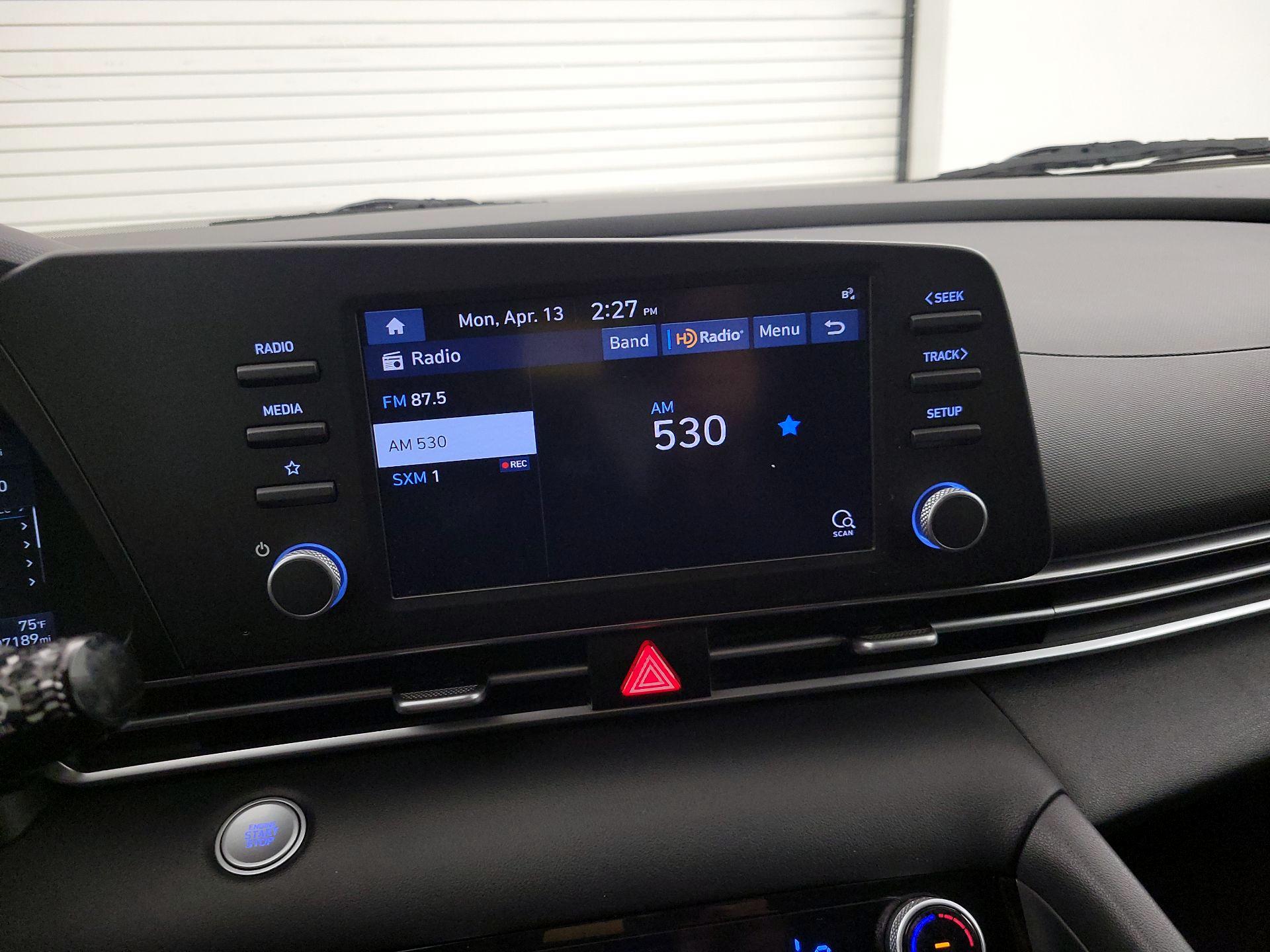 Thumbnail: 2023 Hyundai Elantra - 15