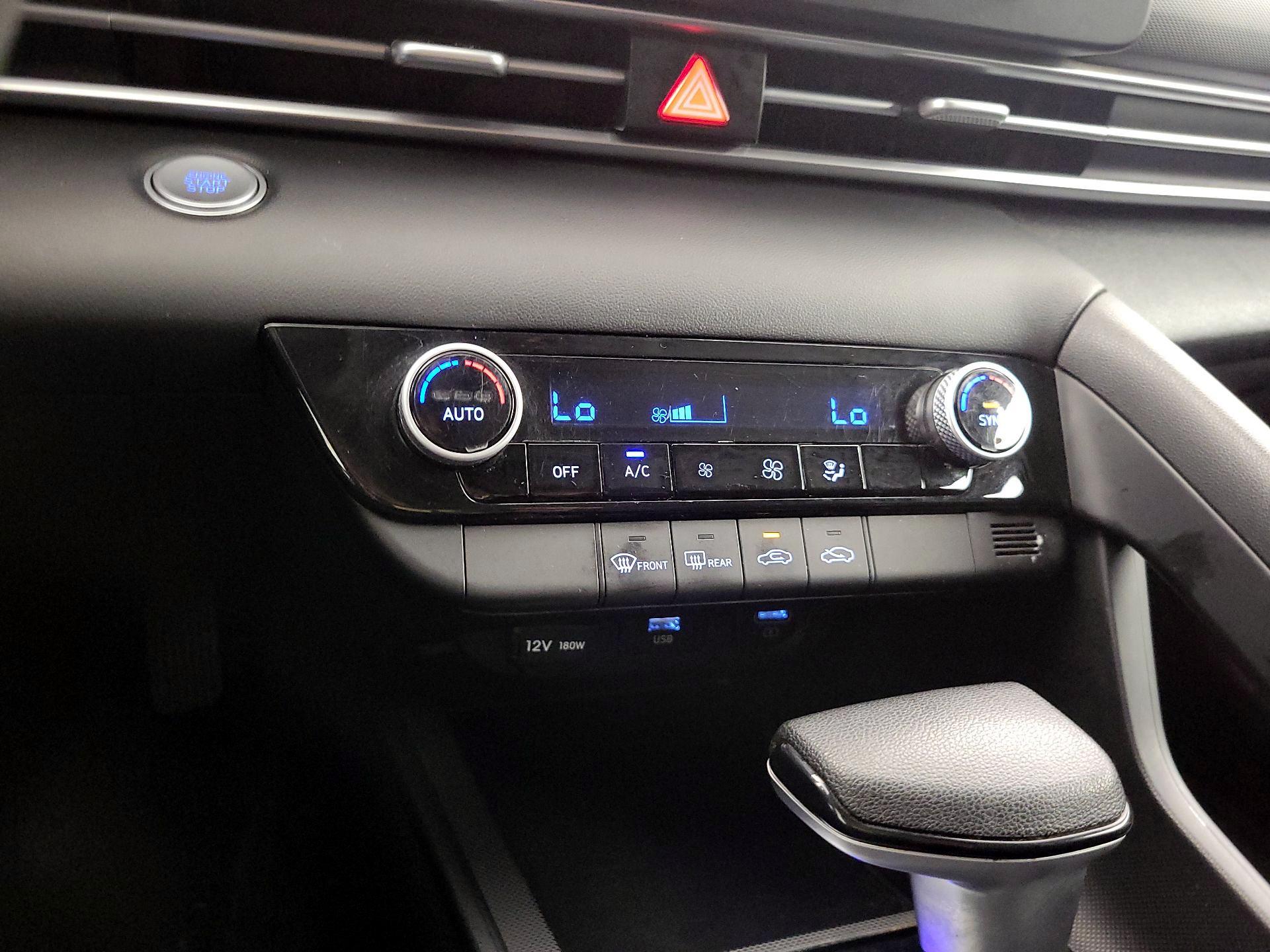 Thumbnail: 2023 Hyundai Elantra - 16